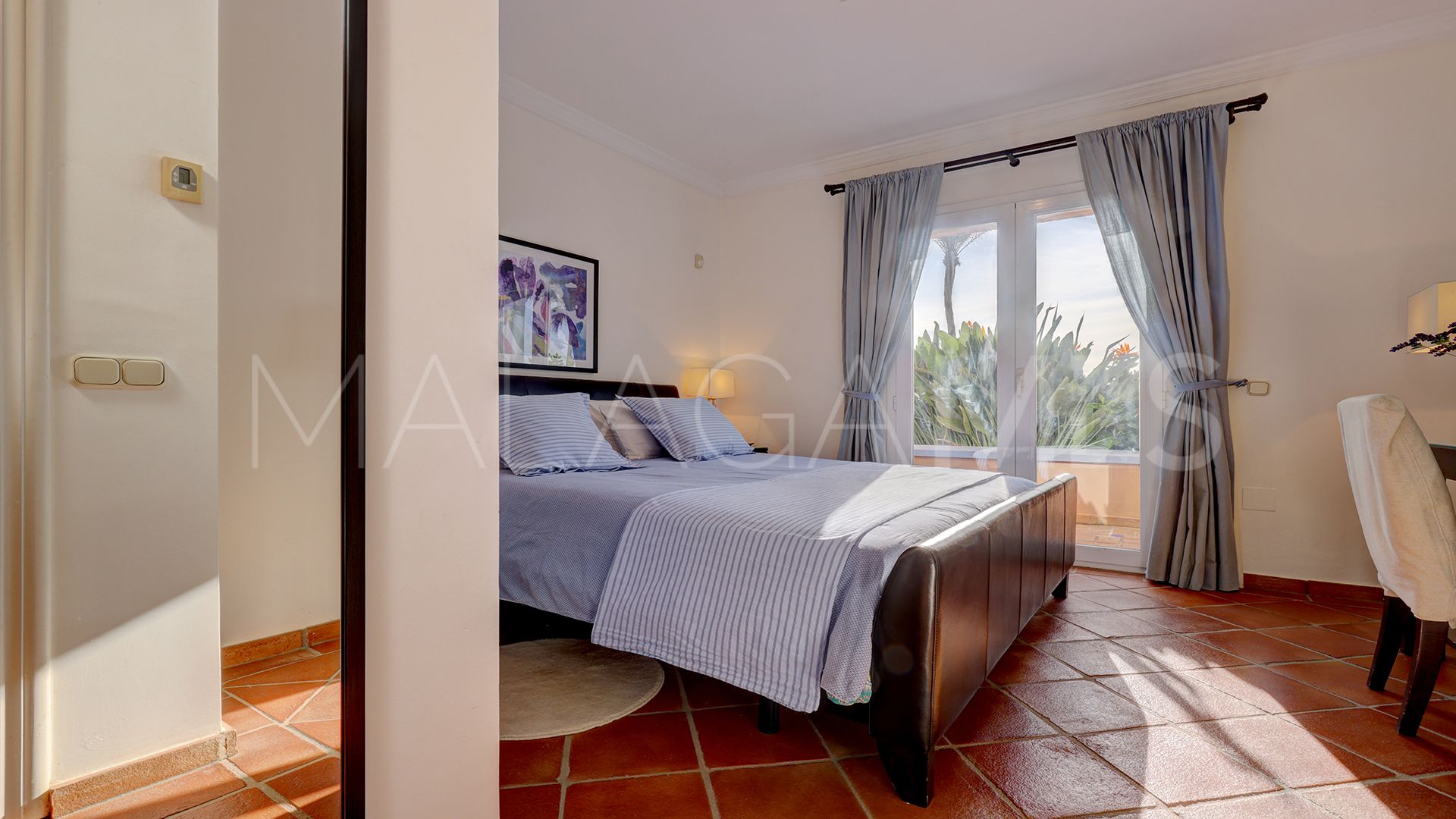 Markplanslägenhet for sale in La Perla de la Bahía