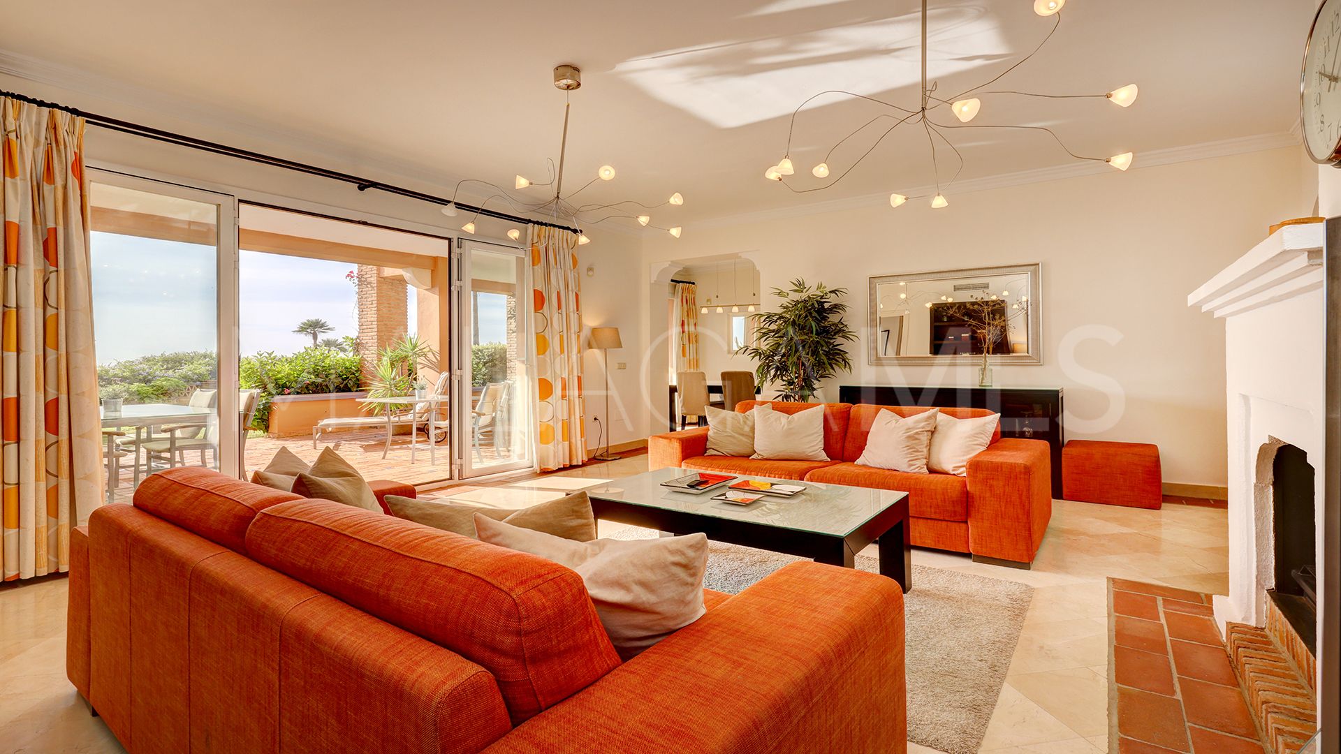 For sale 3 bedrooms ground floor apartment in La Perla de la Bahía