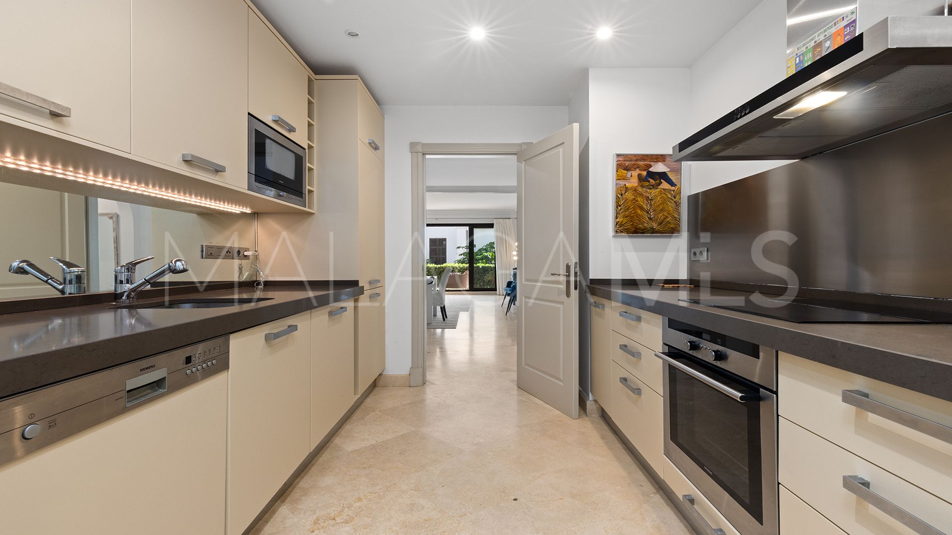 Appartement rez de chaussée for sale in Finca Cortesin