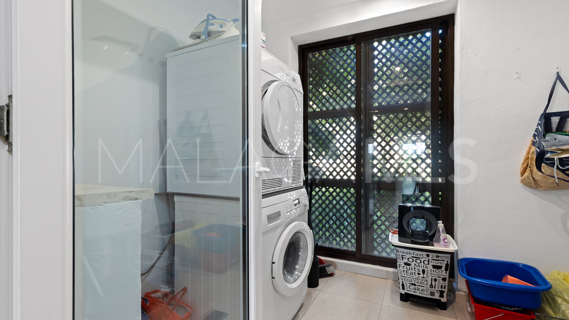 Buy apartamento planta baja in Finca Cortesin