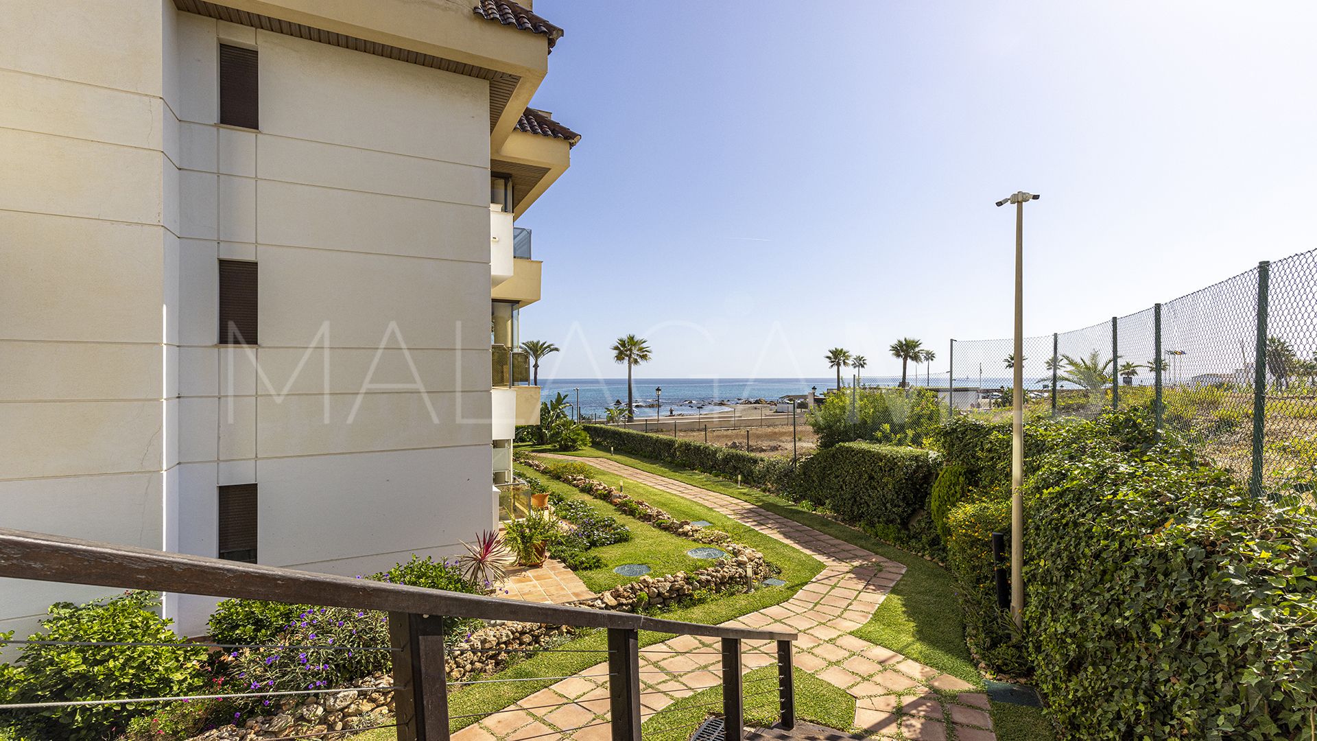 Buy apartamento with 2 bedrooms in Marina Castillo