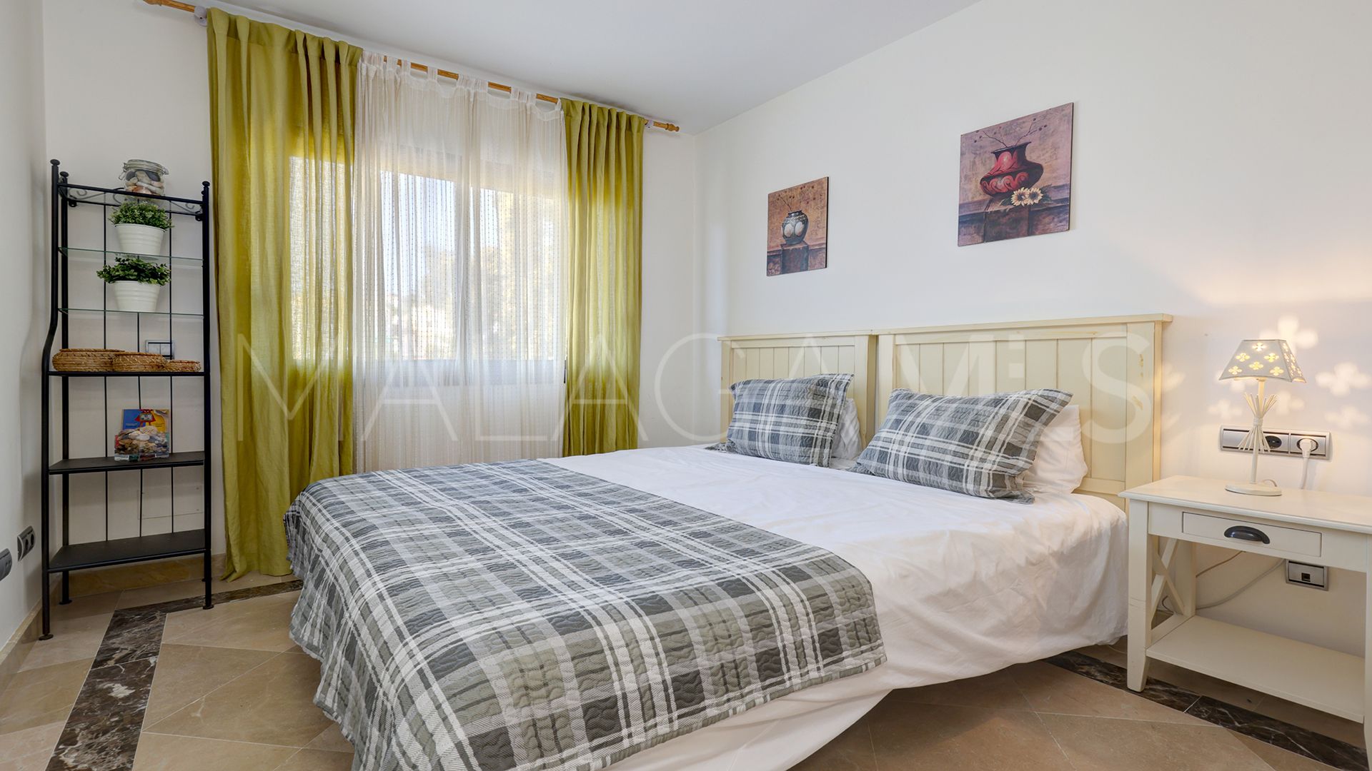 Buy apartamento with 2 bedrooms in Marina Castillo