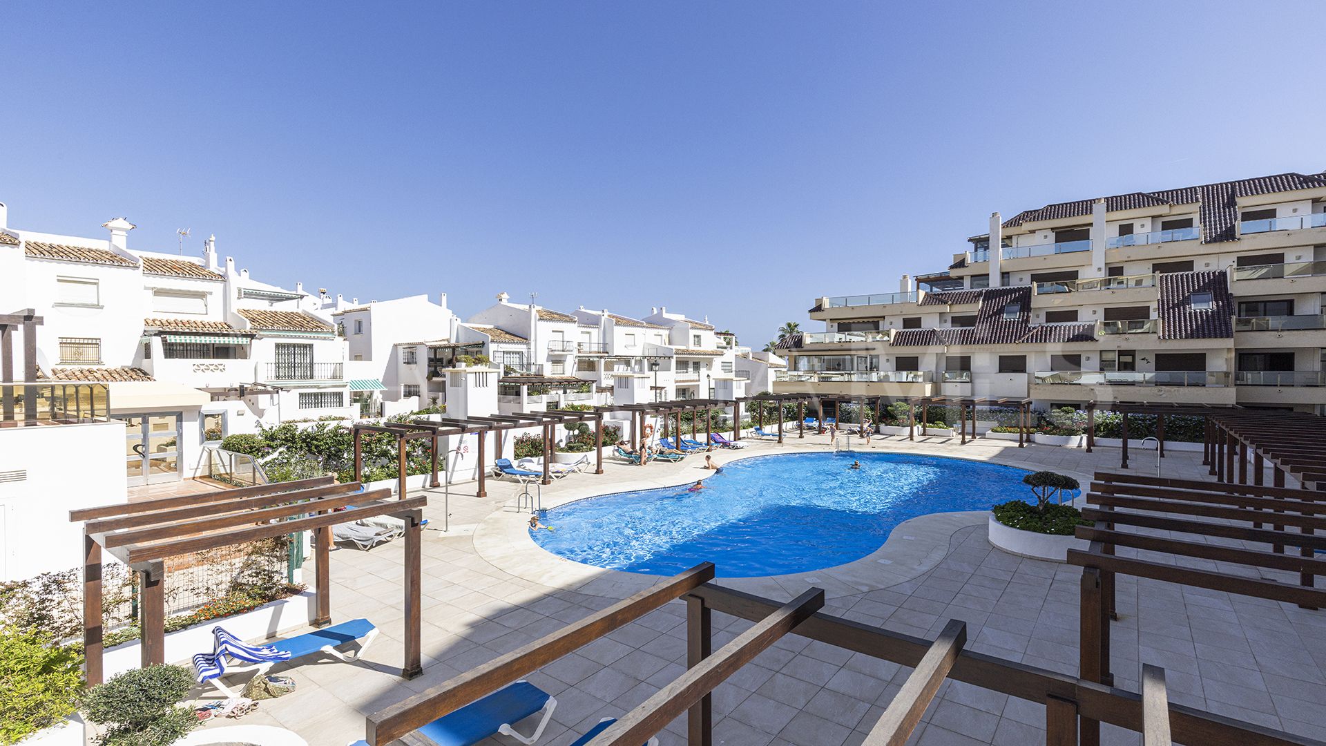 Buy apartamento with 2 bedrooms in Marina Castillo