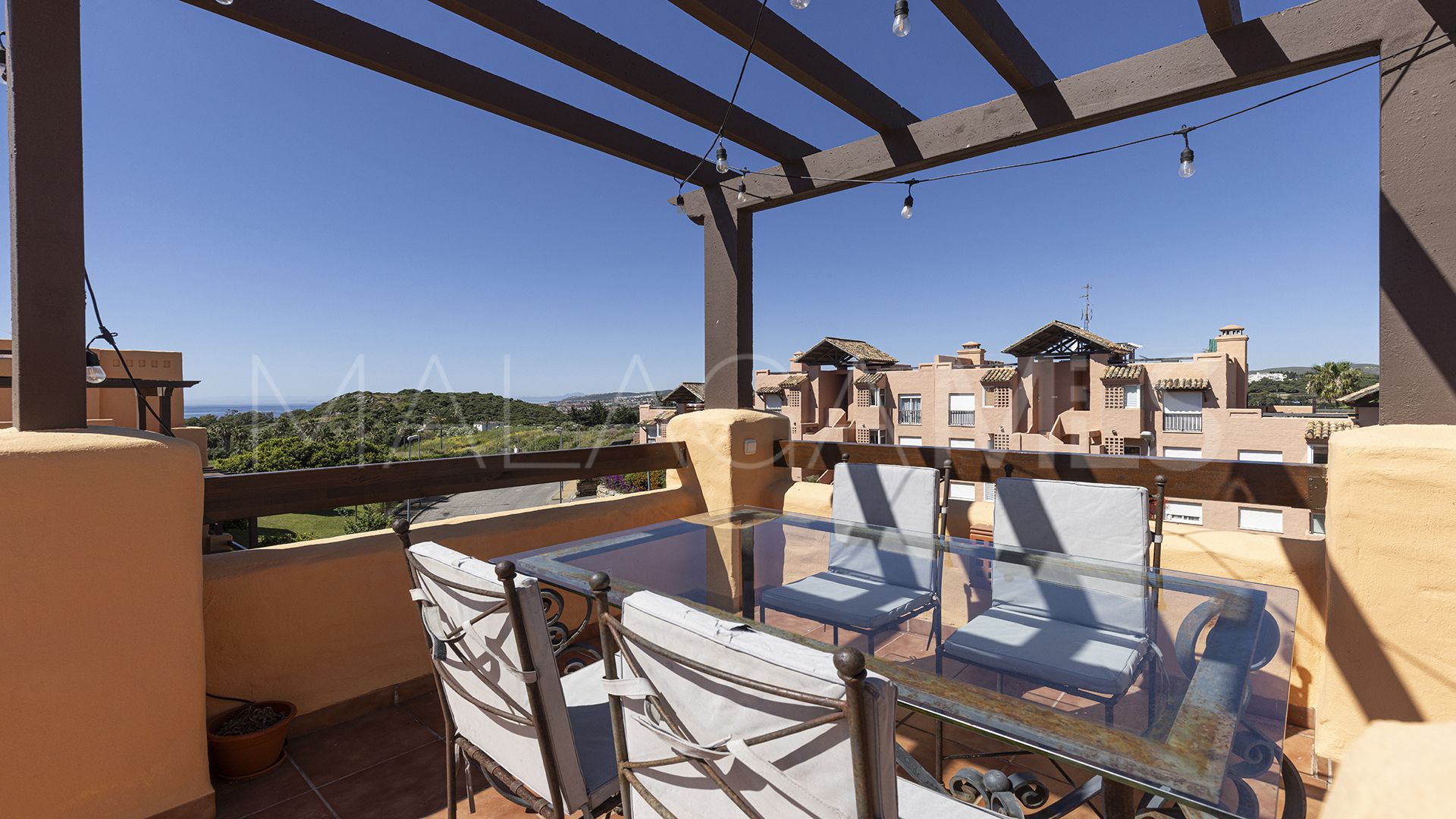 Takvåning for sale in Casares del Sol