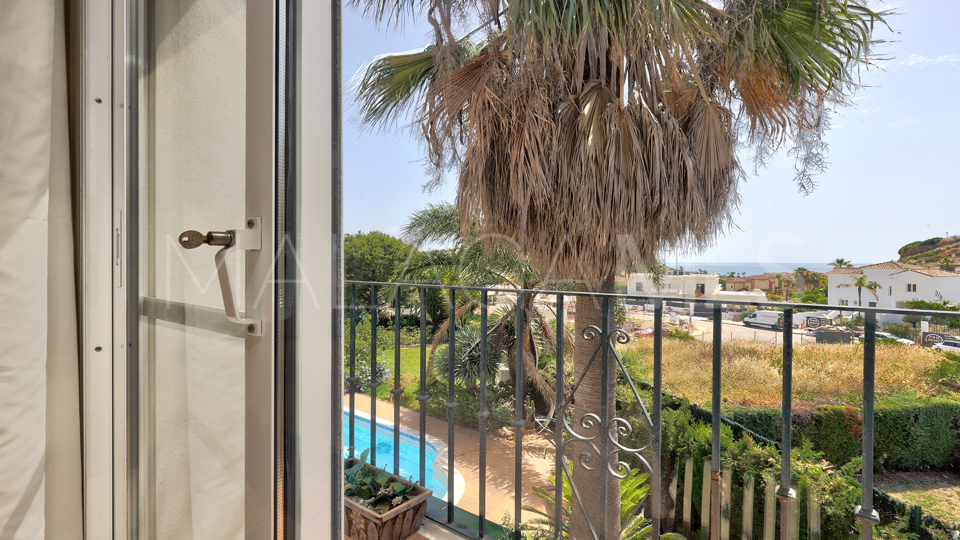 Villa for sale in Majestic with 5 bedrooms