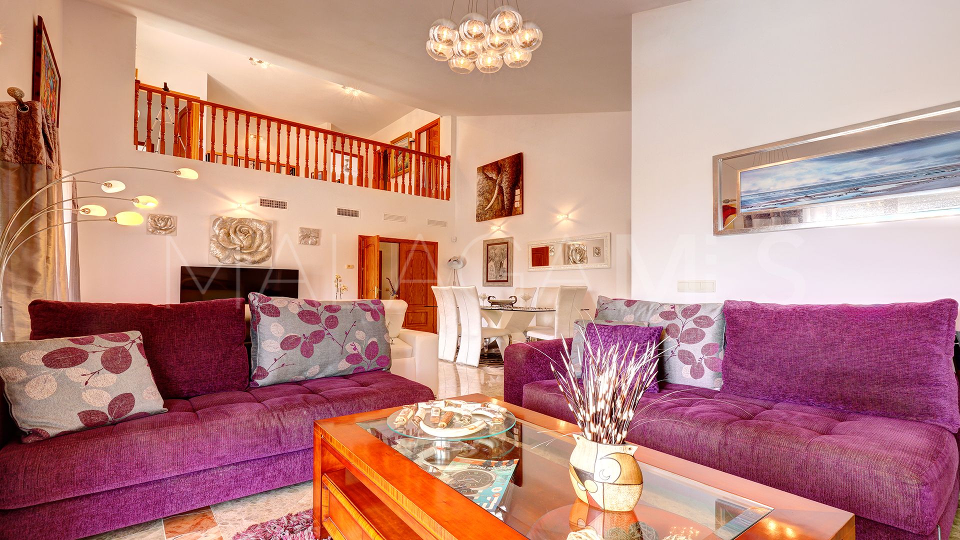 Villa for sale in Majestic with 5 bedrooms