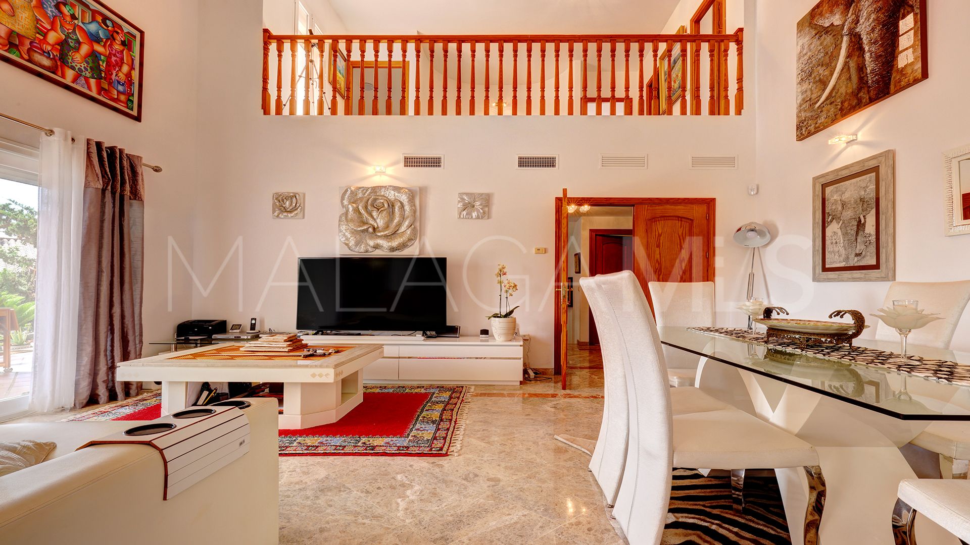 Villa for sale in Majestic with 5 bedrooms
