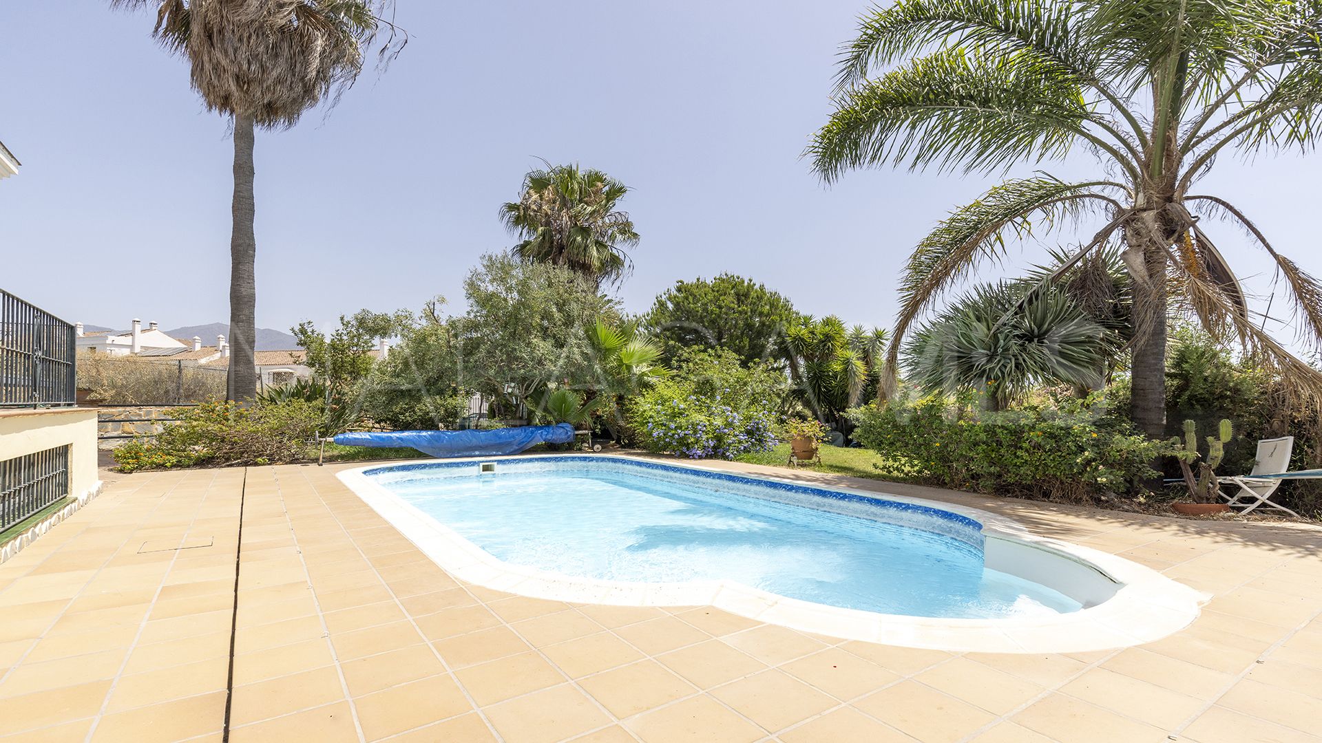 Villa for sale in Majestic with 5 bedrooms