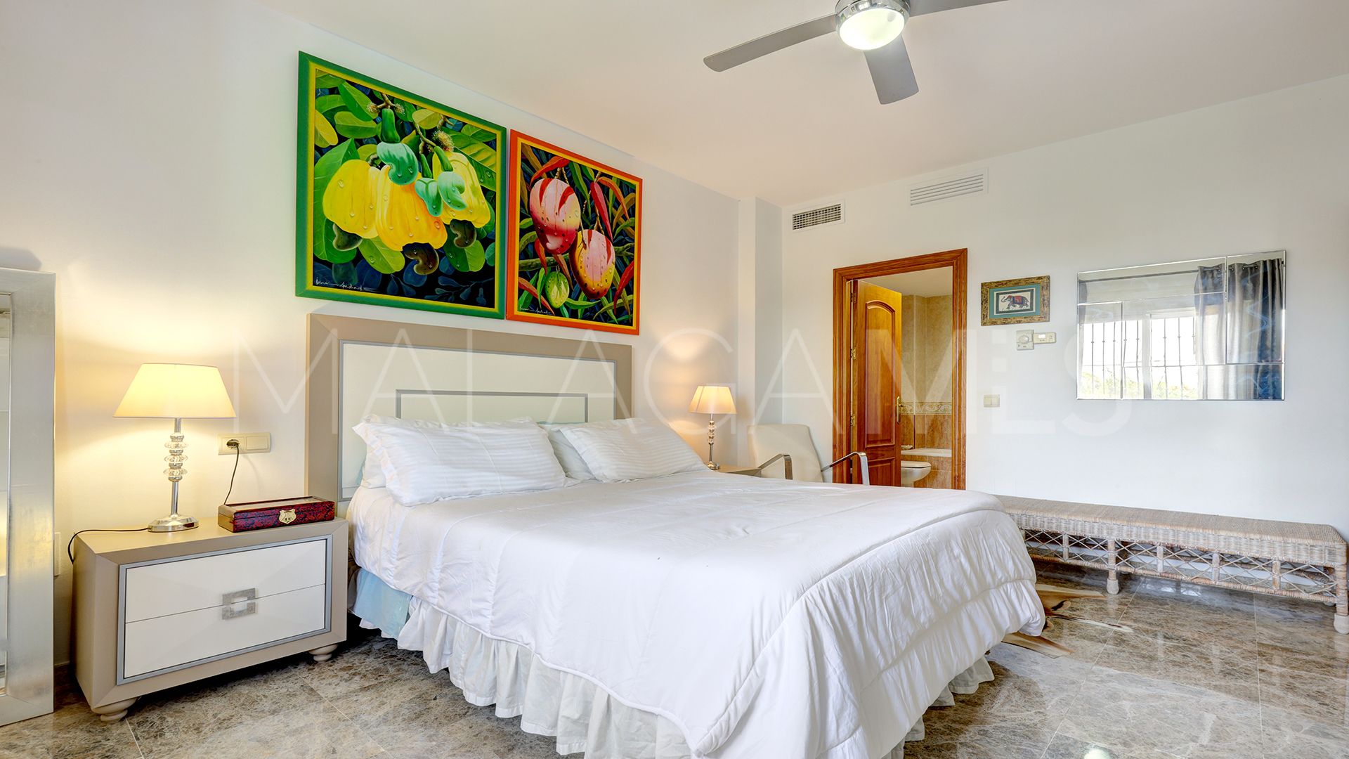 Villa for sale in Majestic with 5 bedrooms
