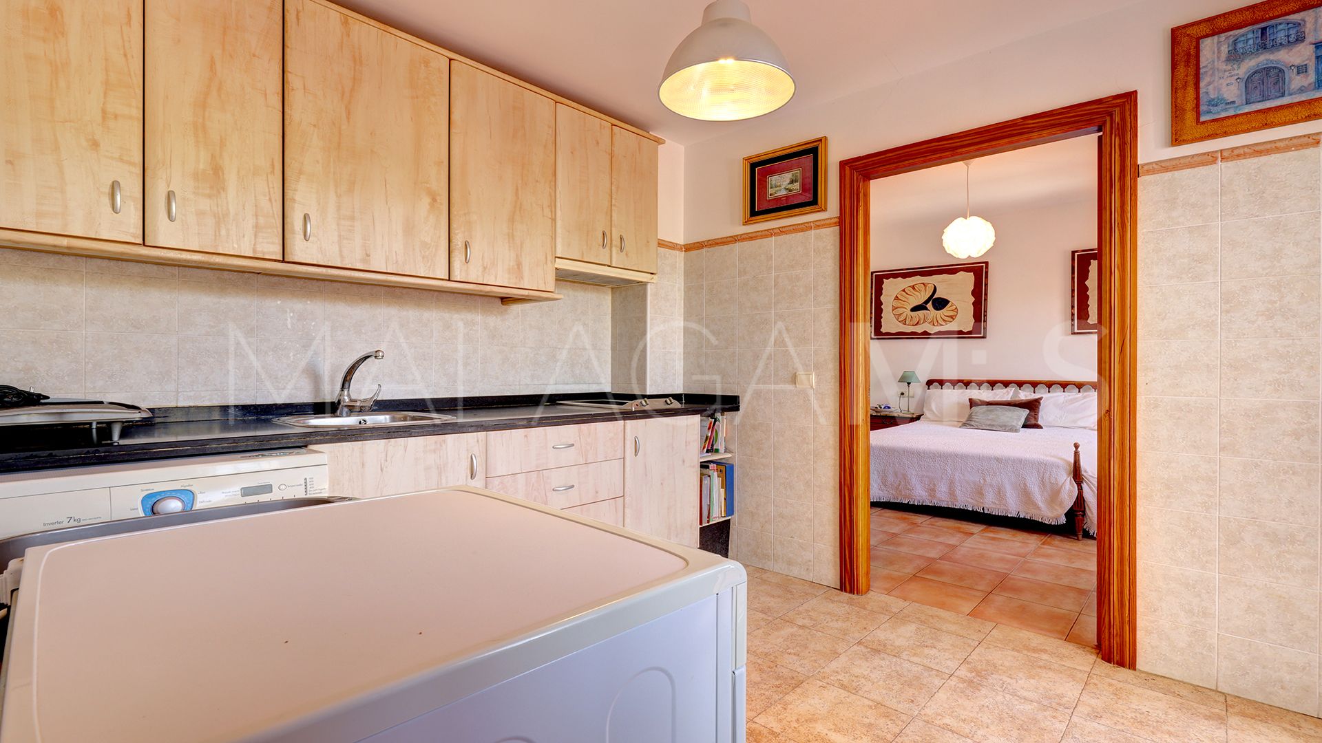Villa for sale in Majestic with 5 bedrooms