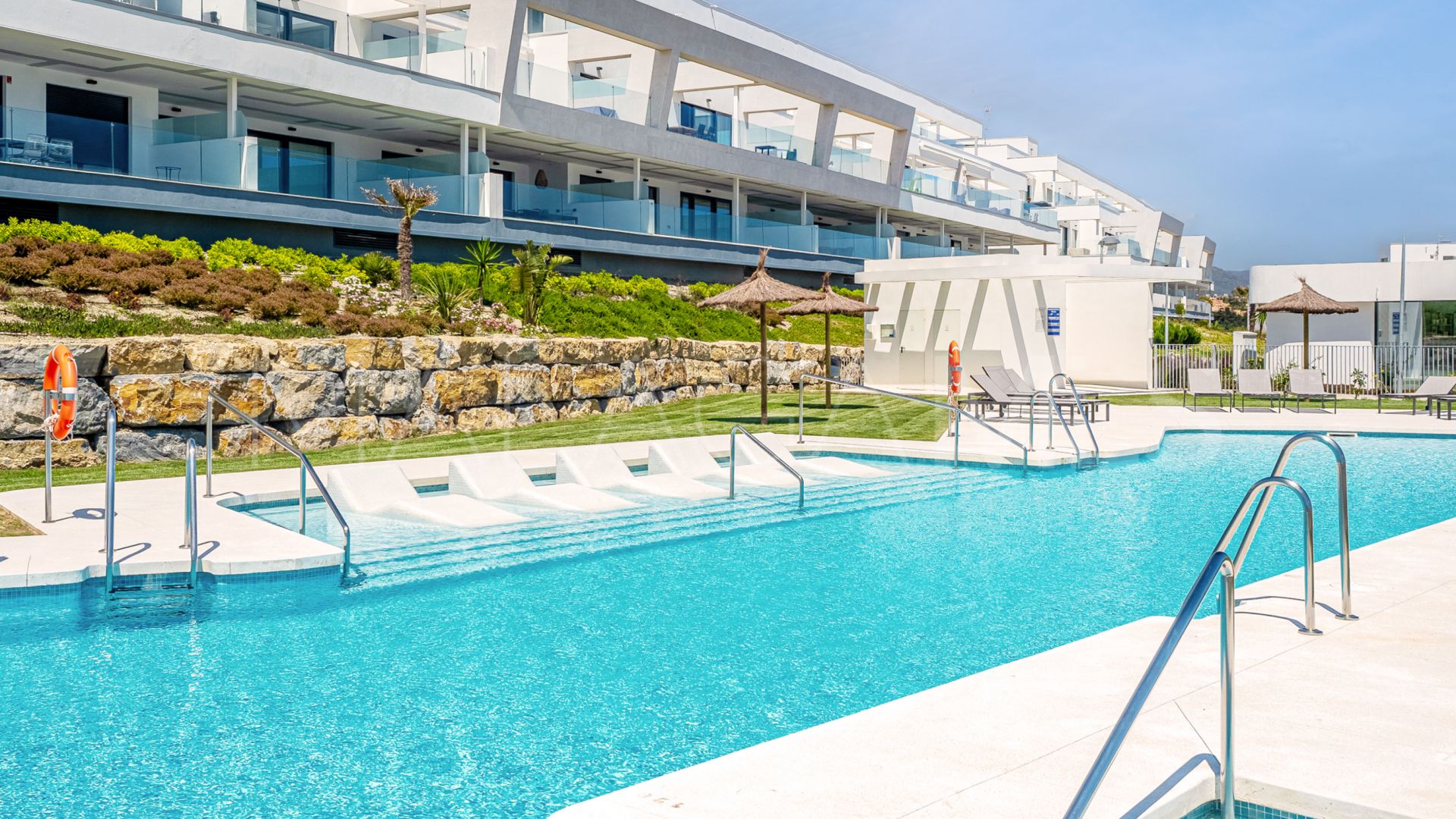 Doña Julia, apartamento planta baja for sale de 3 bedrooms