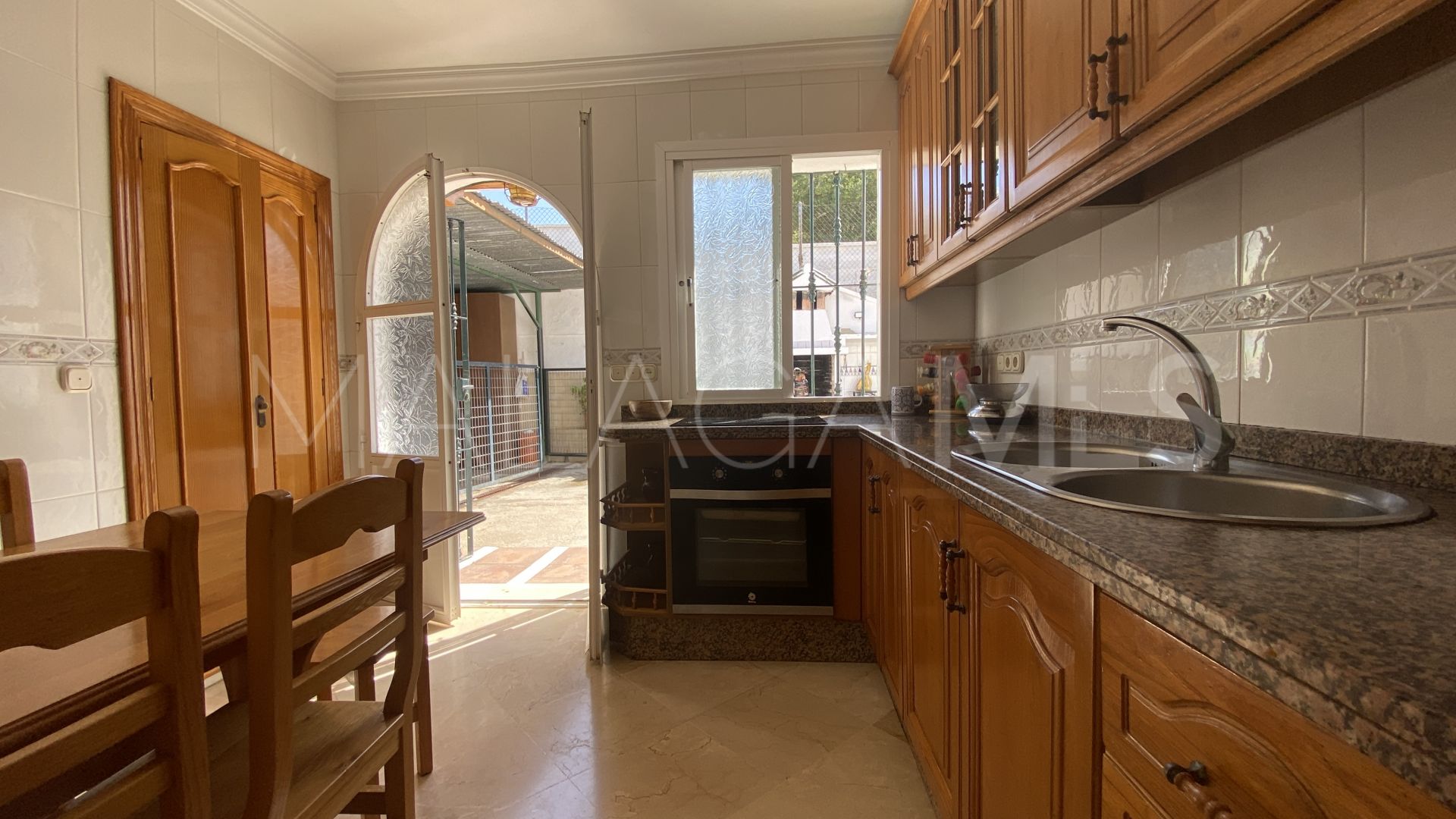 El Velerin 3 bedrooms finca for sale