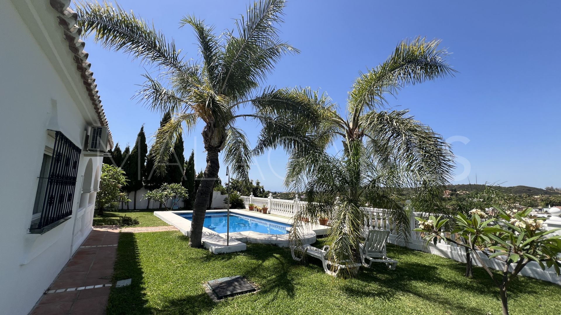 El Velerin 3 bedrooms finca for sale