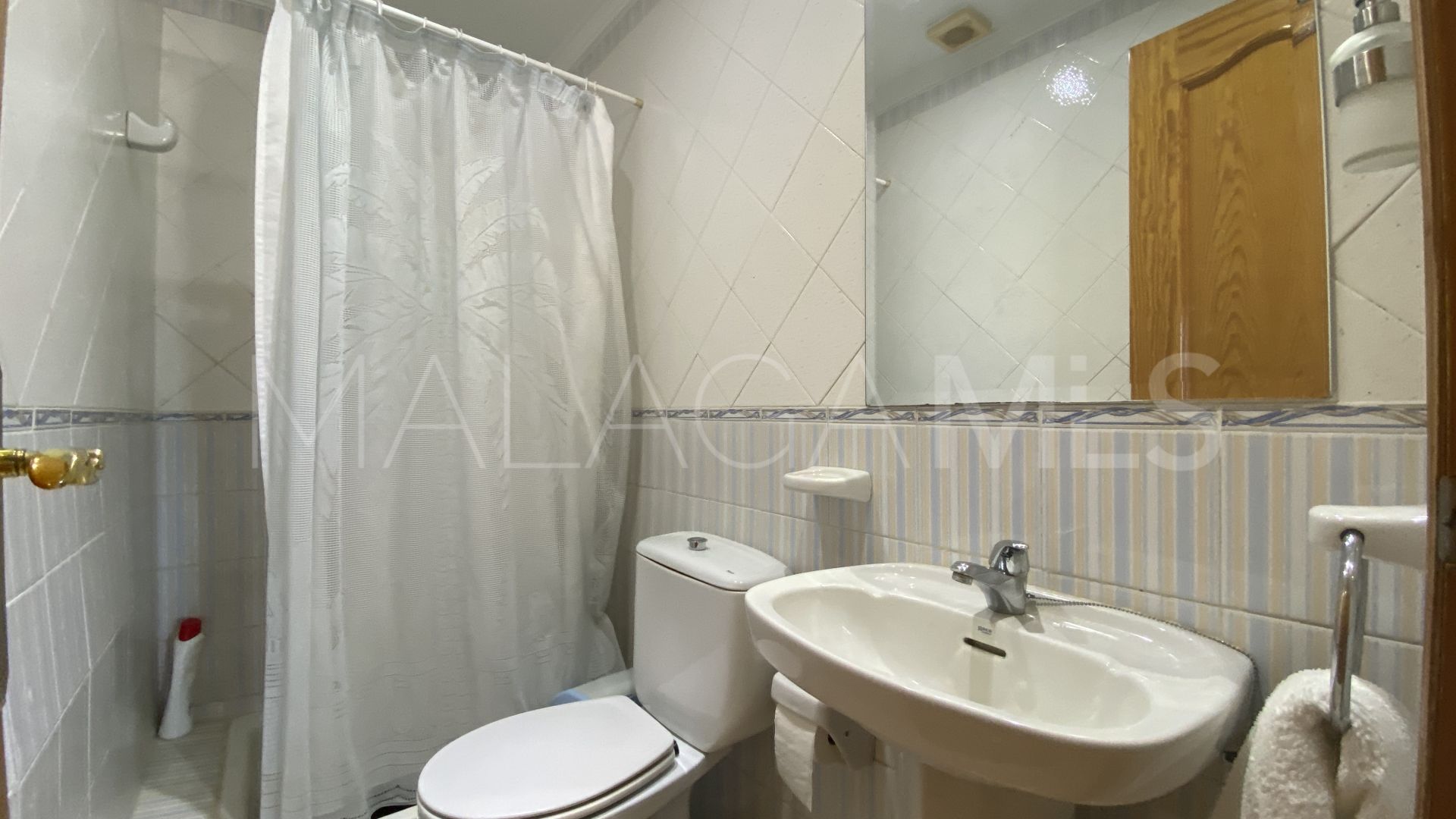 El Velerin 3 bedrooms finca for sale