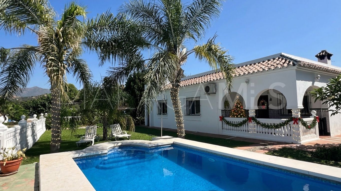 Finca for sale in El Velerin