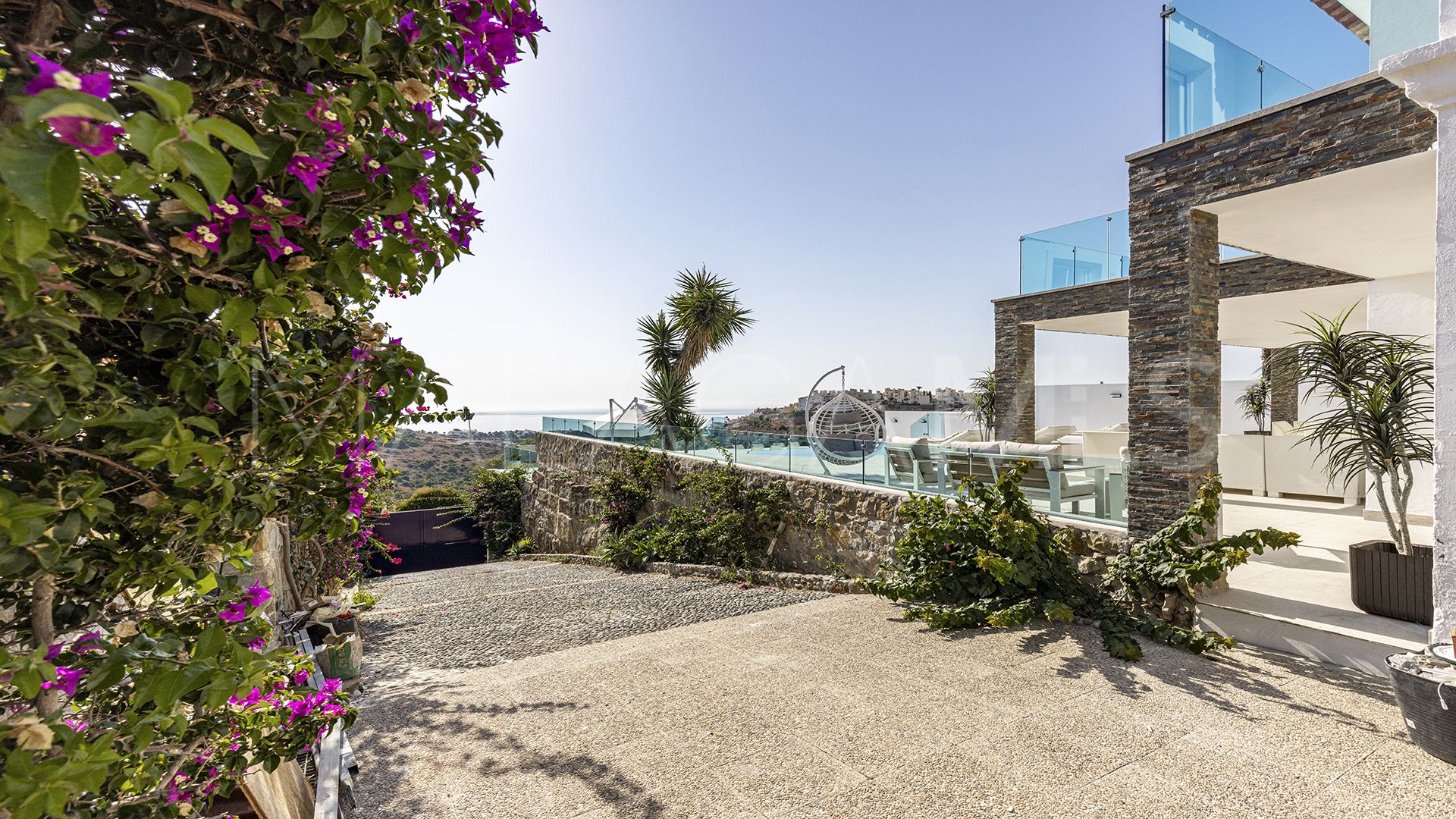 Villa for sale in Majestic