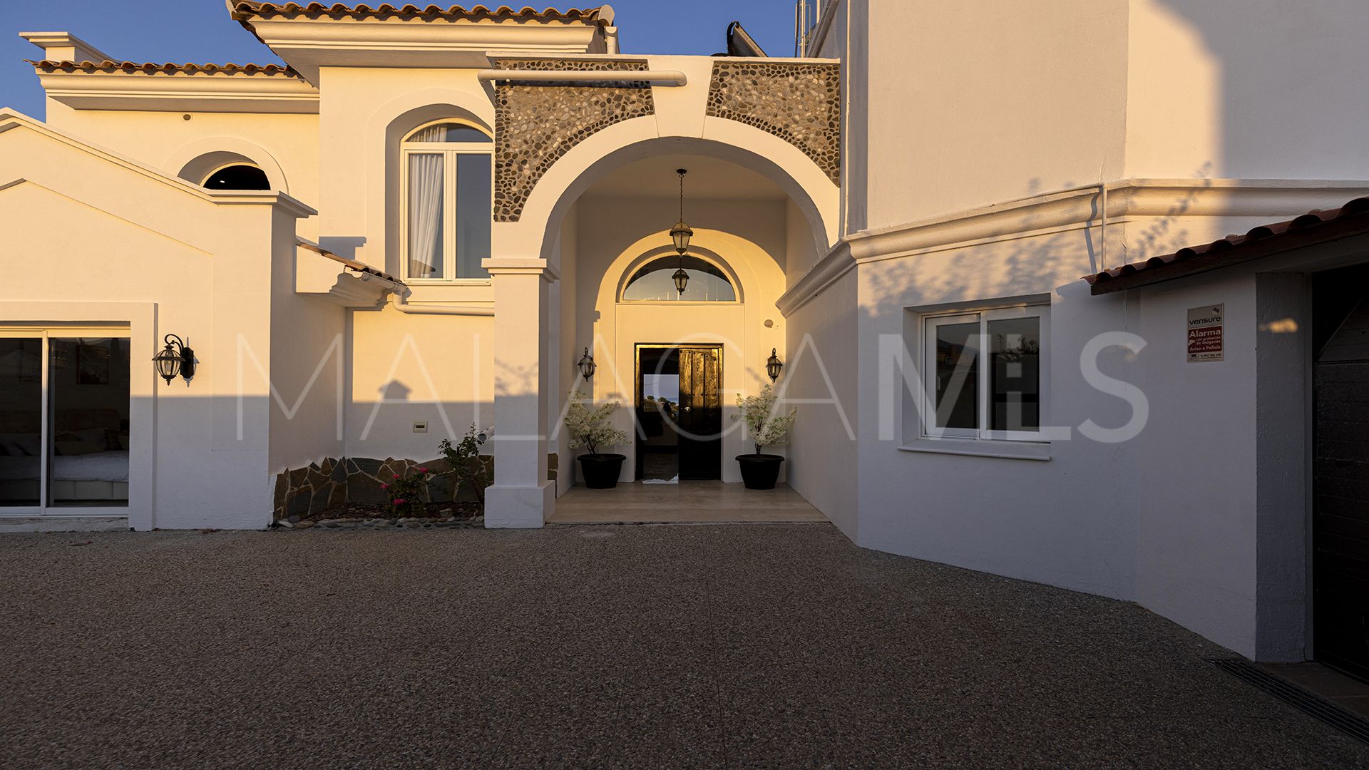 Villa for sale in Majestic