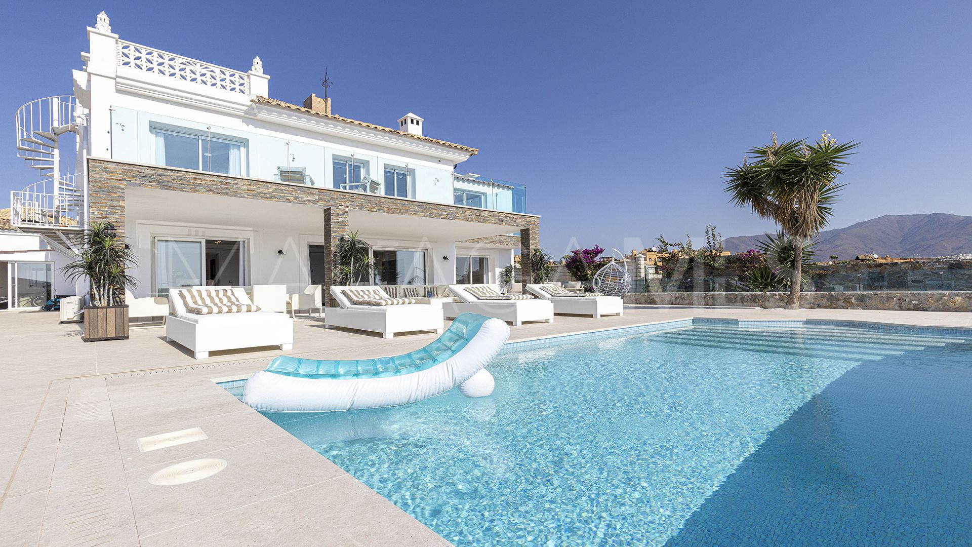 Villa for sale in Majestic