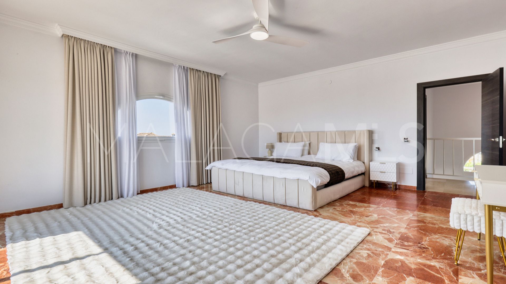 Villa for sale in Majestic
