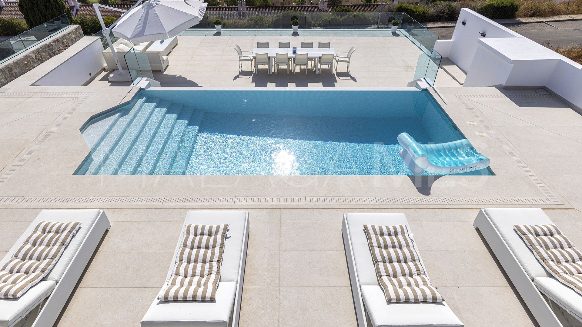 Villa for sale in Majestic