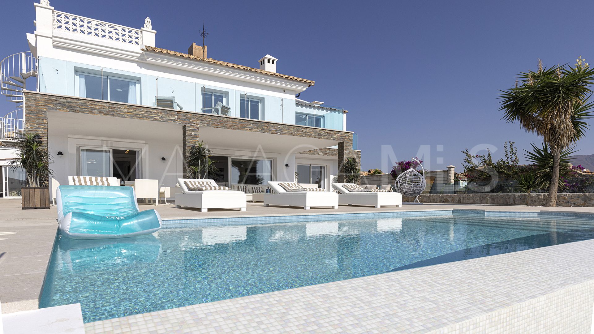 Villa for sale in Majestic