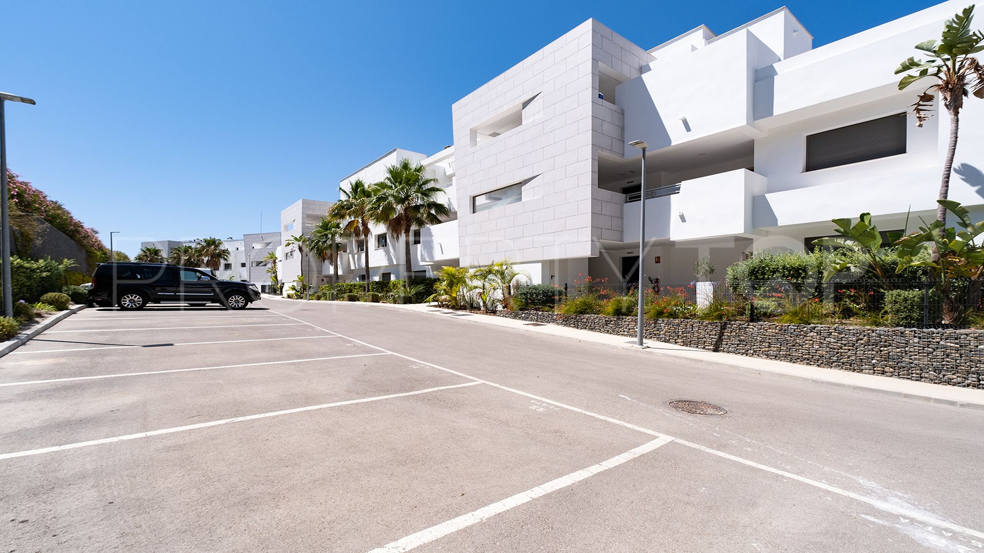 Apartamento con 3 dormitorios en venta en Casares Golf