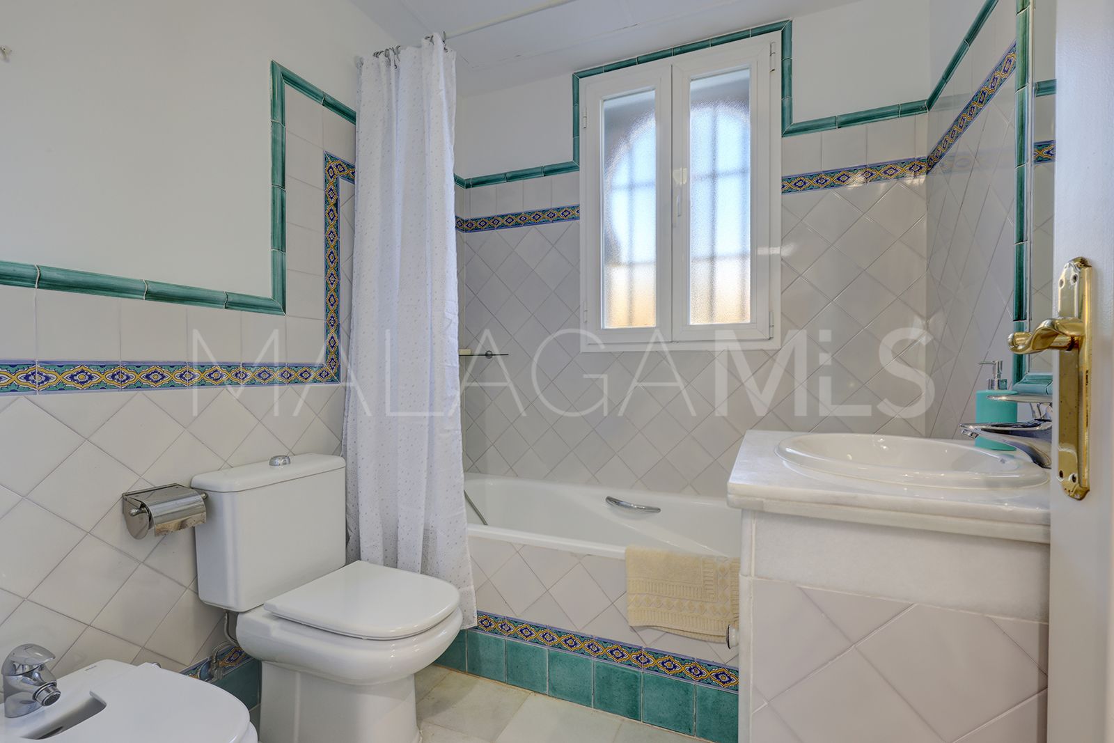 Appartement rez de chaussée for sale in Casares Playa