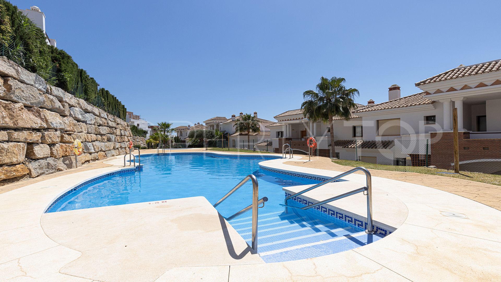 Casares Golf, apartamento planta baja a la venta