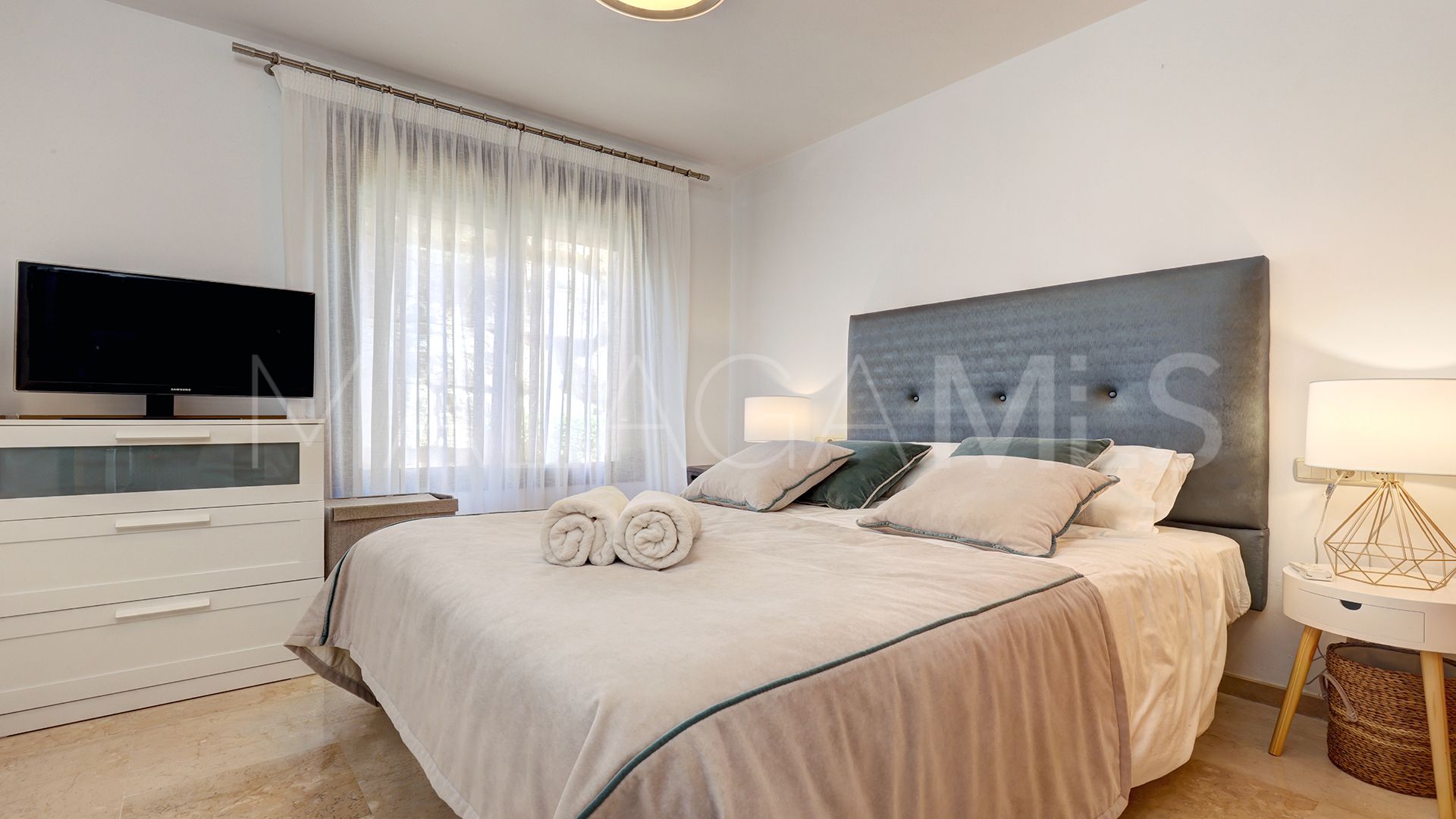 Erdgeschosswohnung for sale in Casares Golf