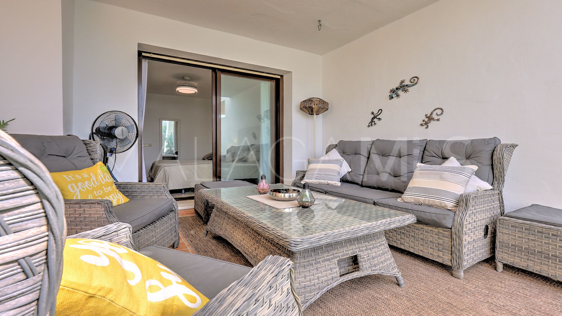 Erdgeschosswohnung for sale in Casares Golf