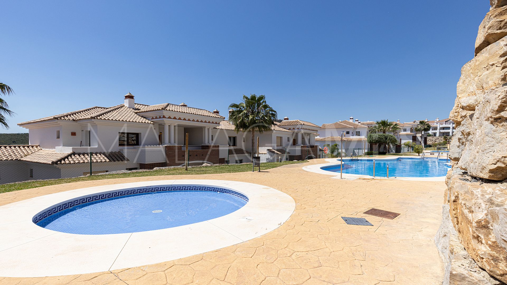 Erdgeschosswohnung for sale in Casares Golf