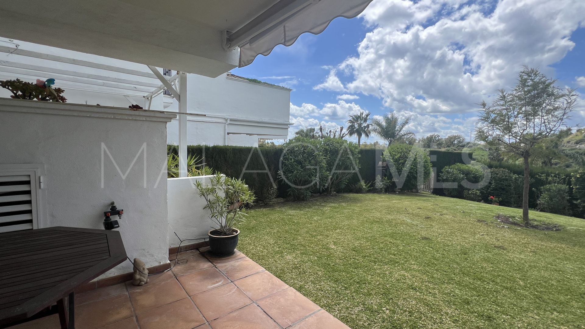 Buy apartamento planta baja in Casares Playa