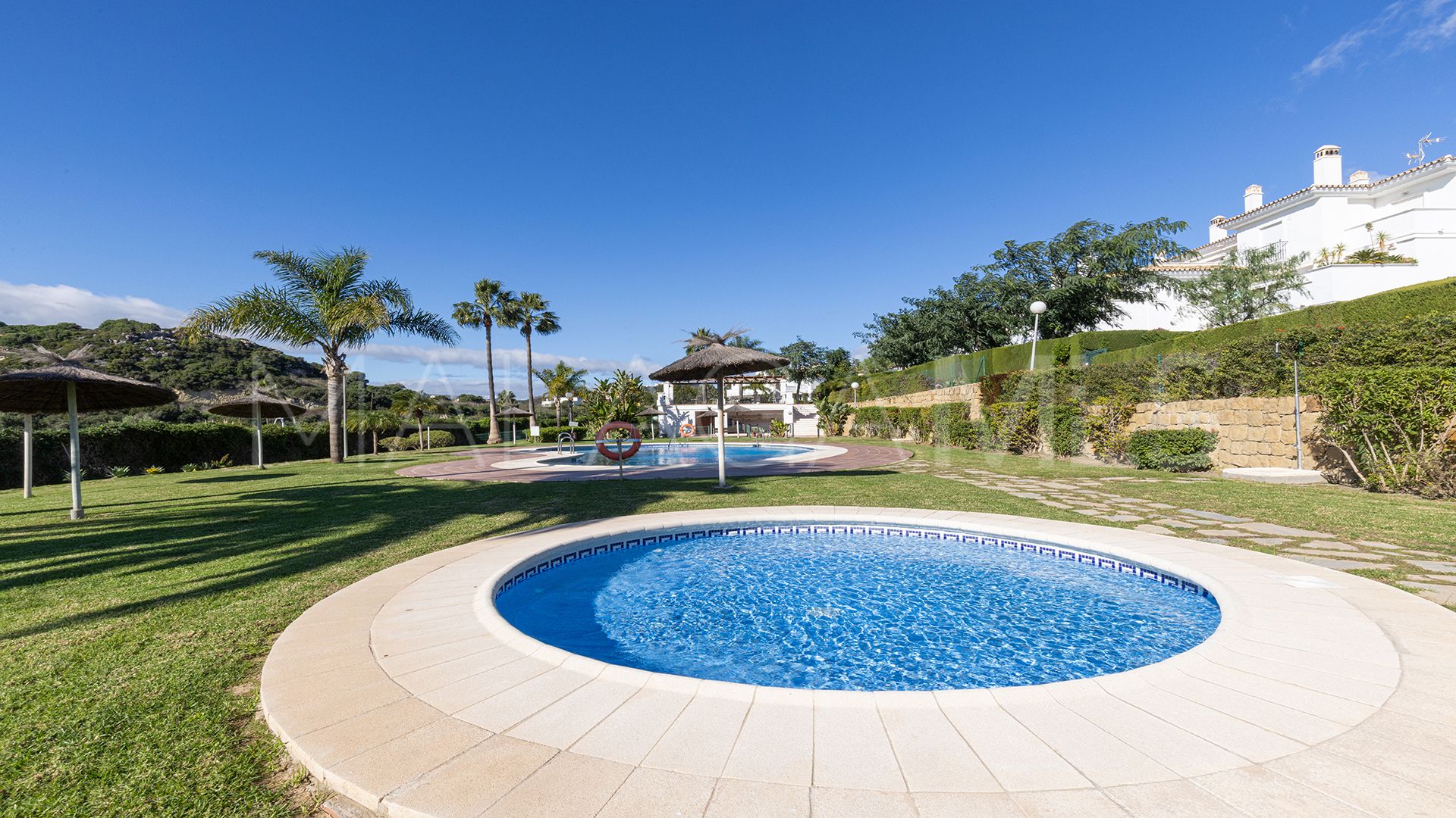 Buy apartamento planta baja in Casares Playa