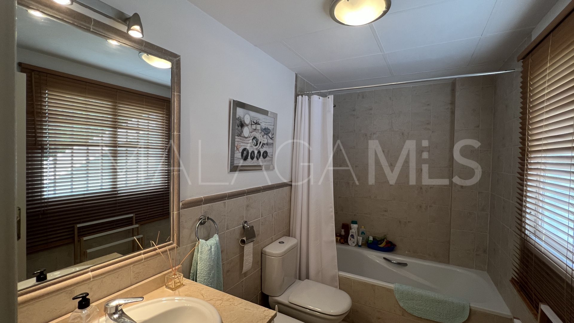 Buy apartamento planta baja in Casares Playa