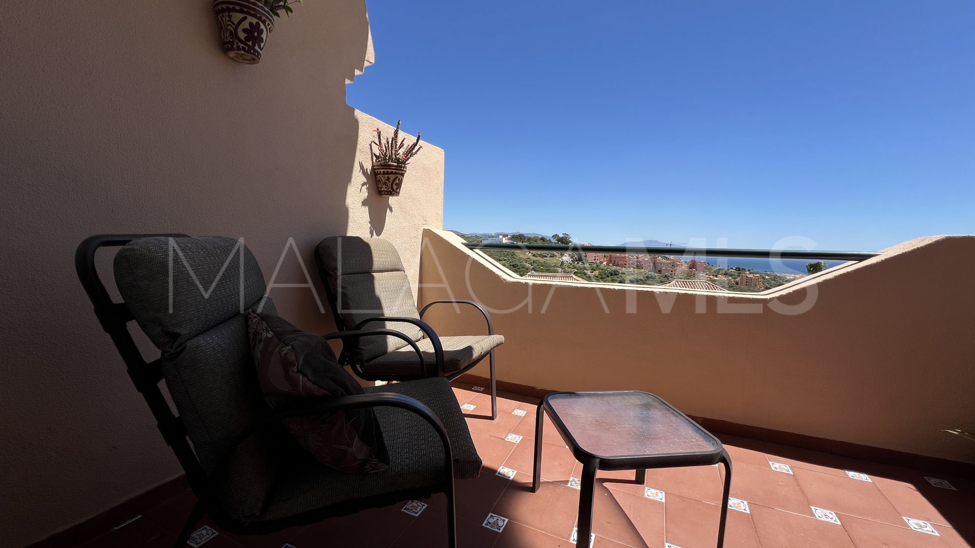 Maison de ville for sale in La Duquesa Golf