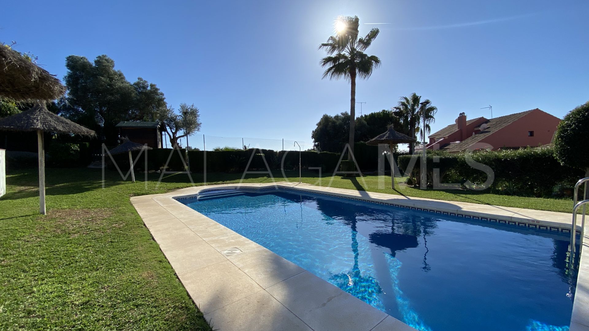 Radhus for sale in La Duquesa Golf