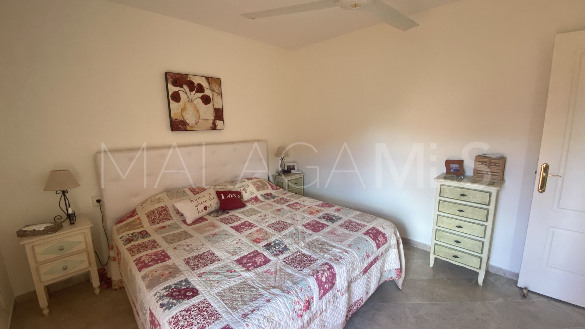 For sale semi detached house with 4 bedrooms in Manilva Beach