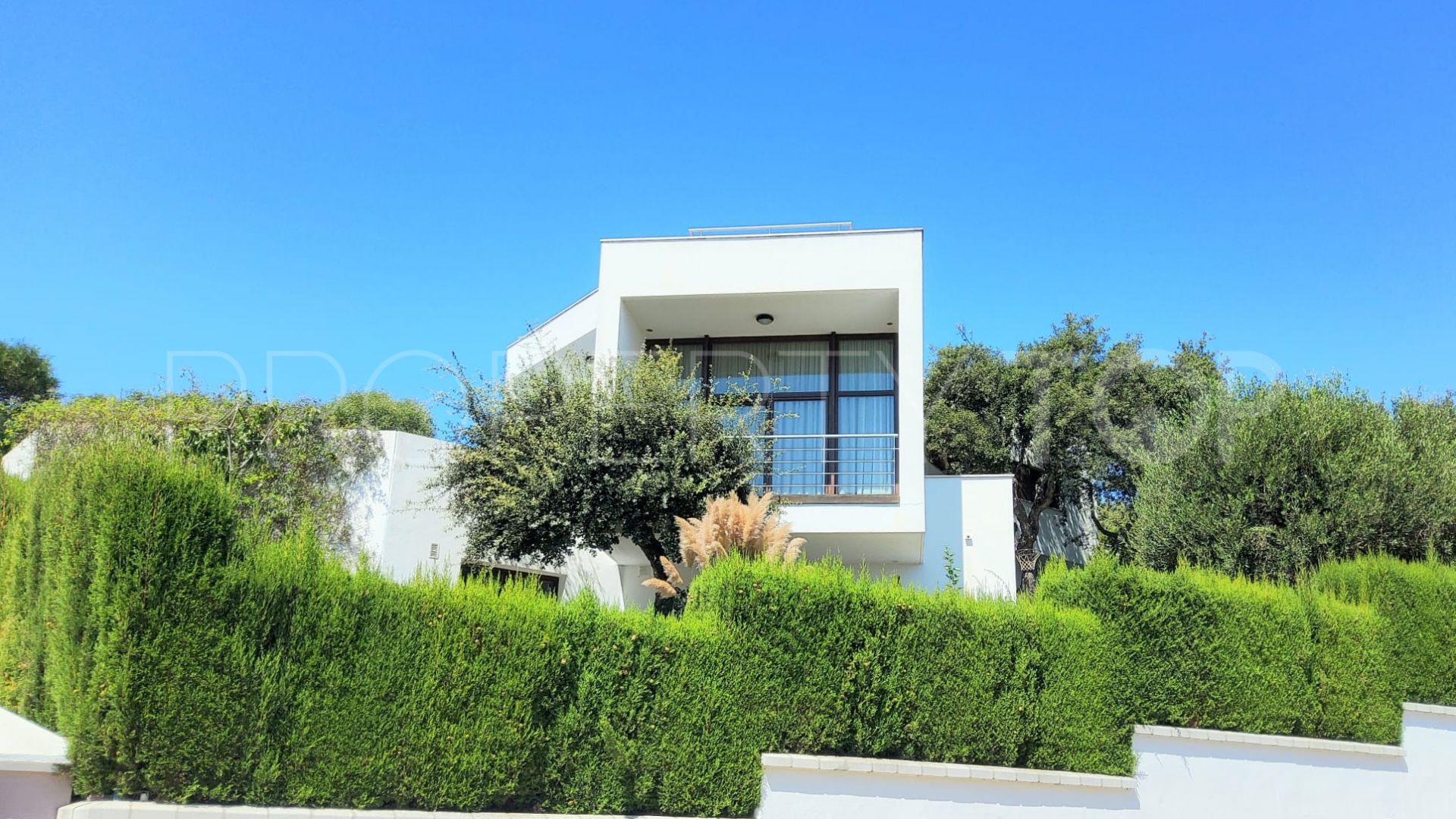 4 bedrooms villa in Torreguadiaro for sale