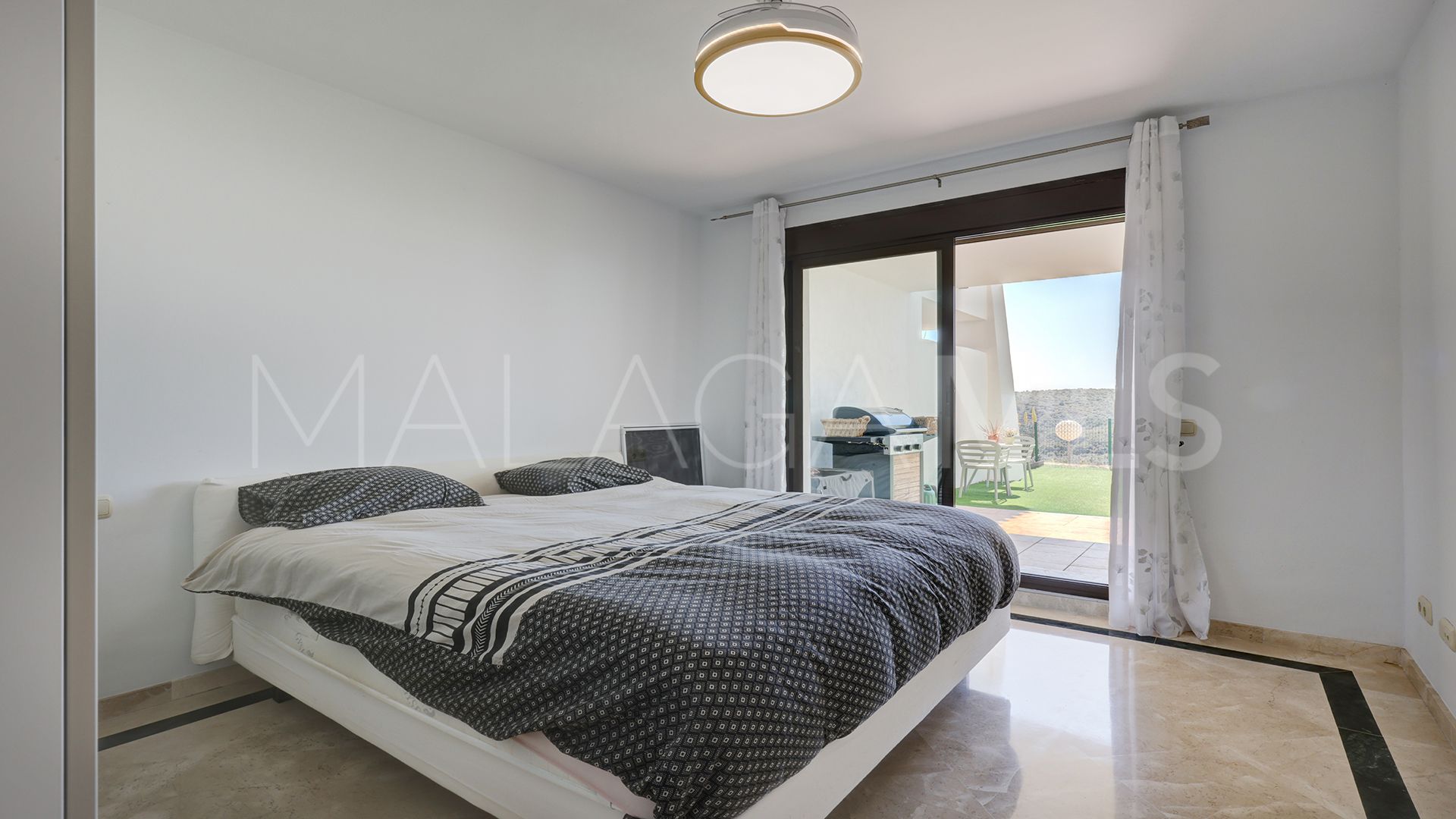 Appartement rez de chaussée for sale in Casares Golf