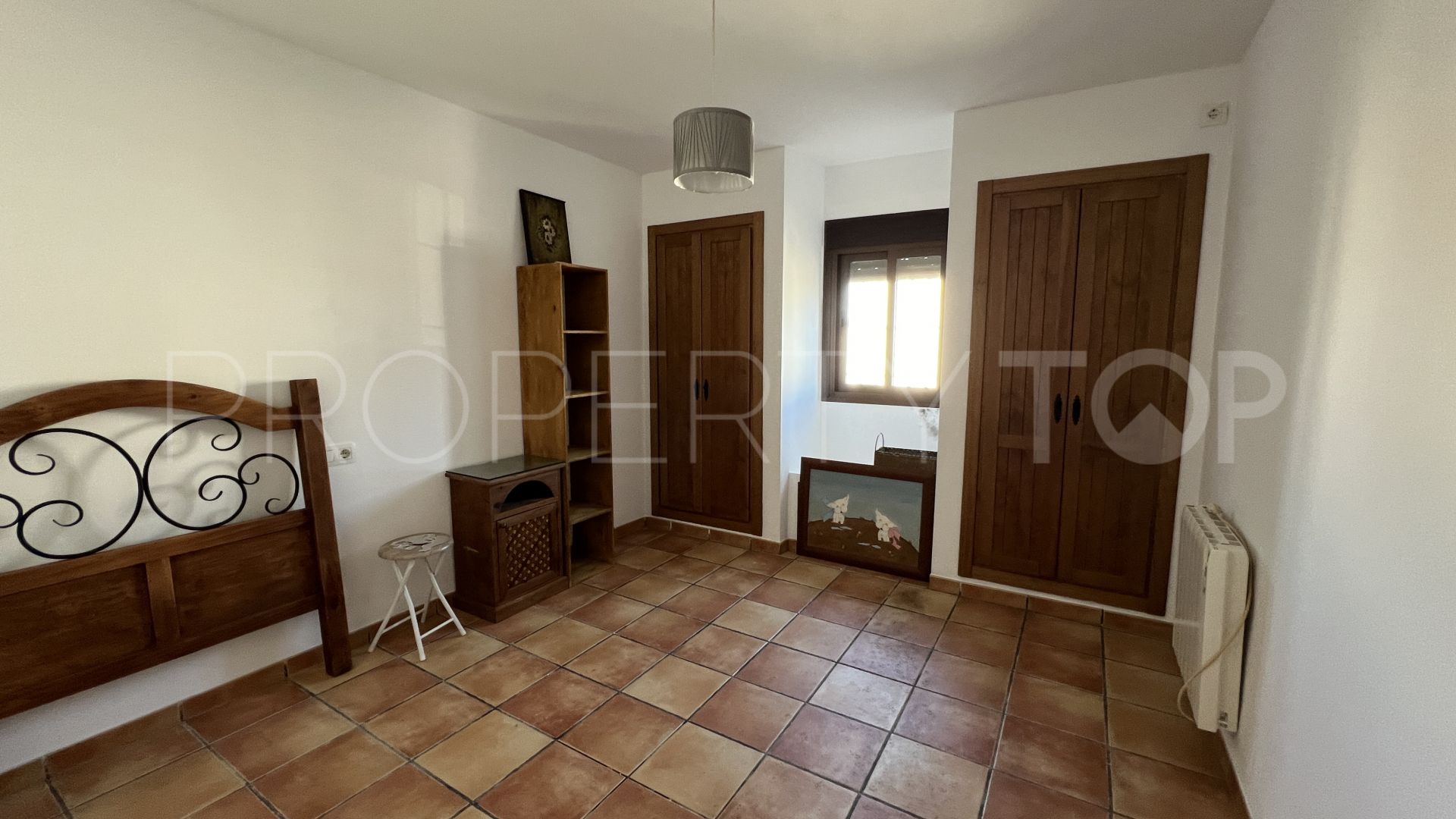 For sale town house with 4 bedrooms in Marina de Casares