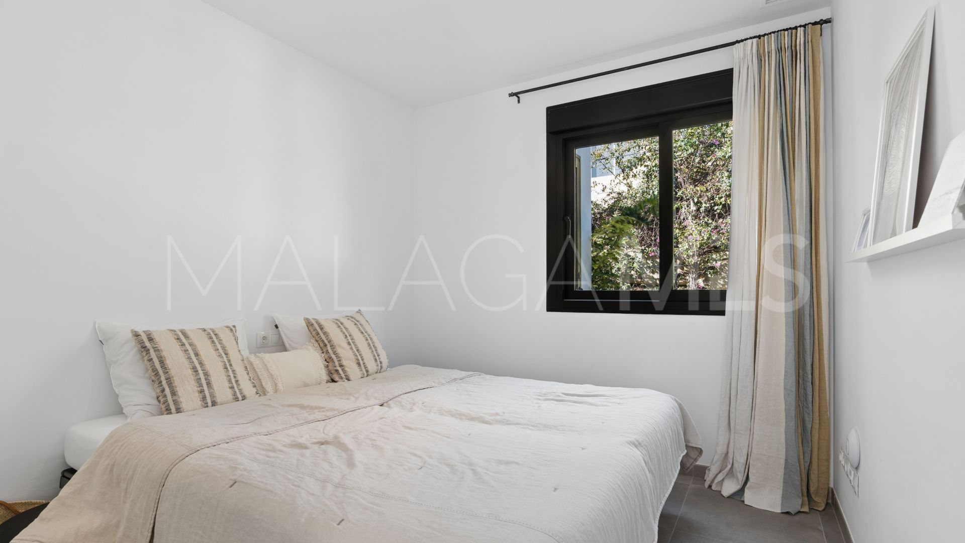 Buy Valle Romano villa