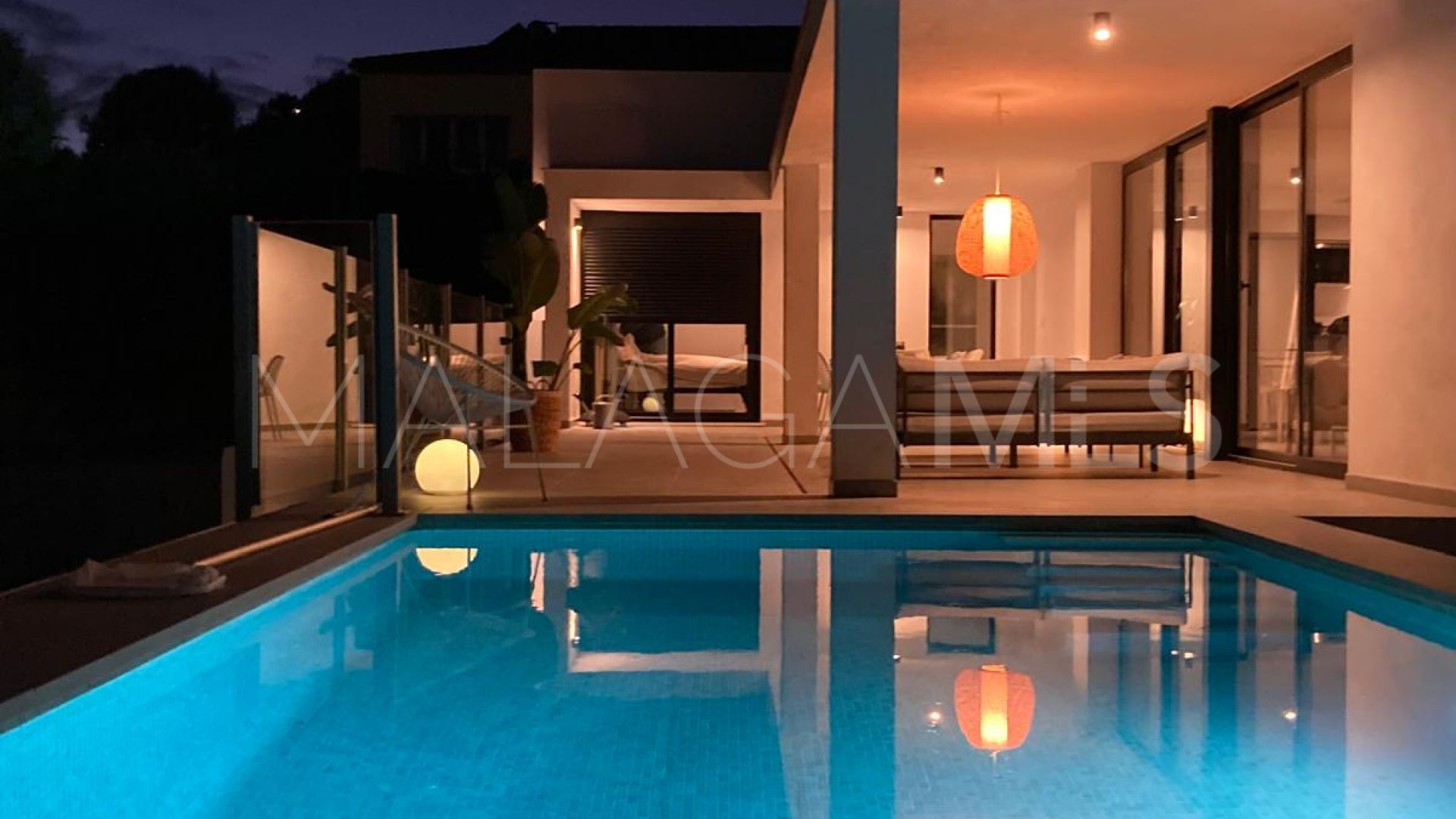 Villa for sale in Valle Romano