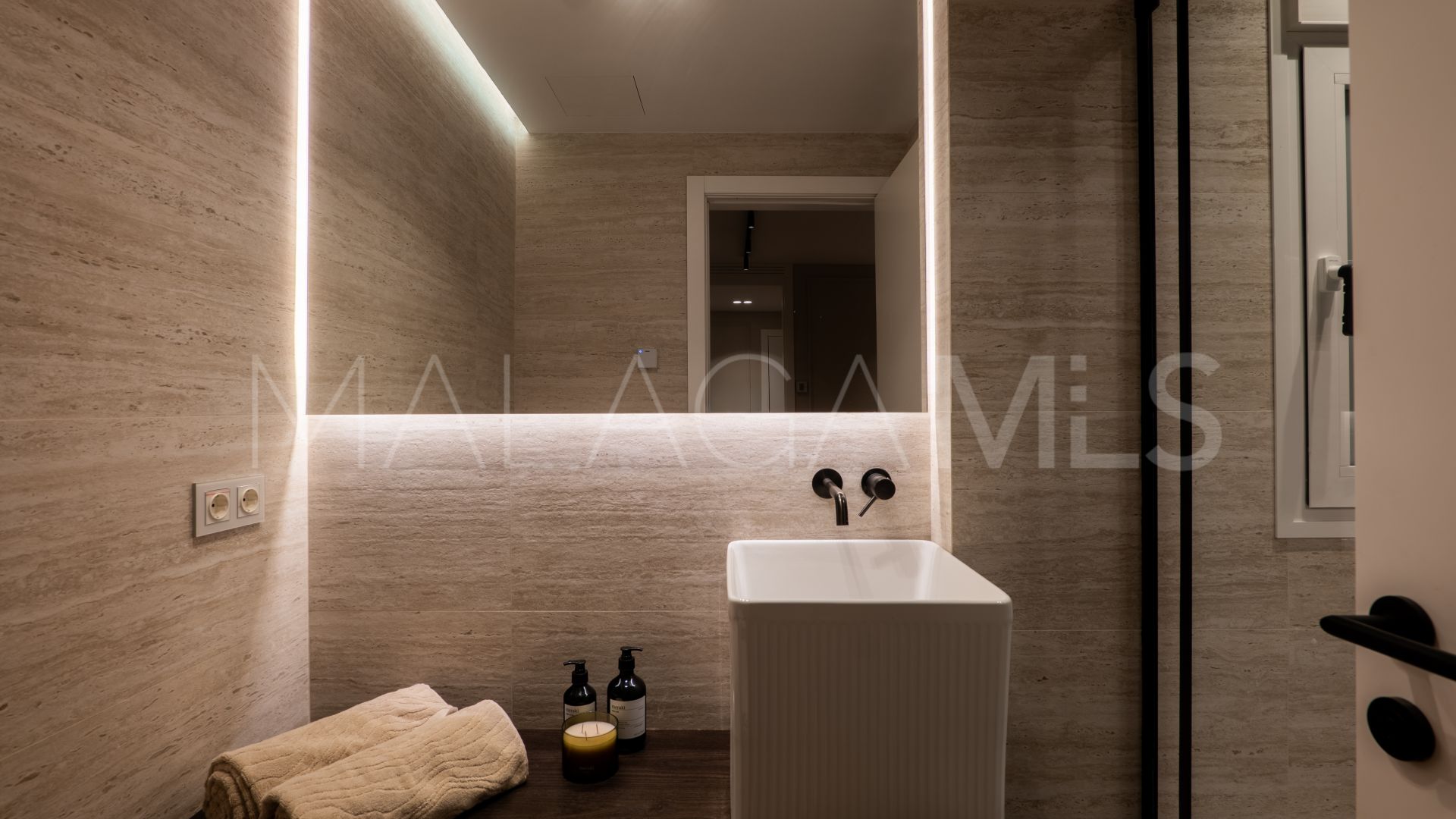 For sale penthouse in Los Almendros