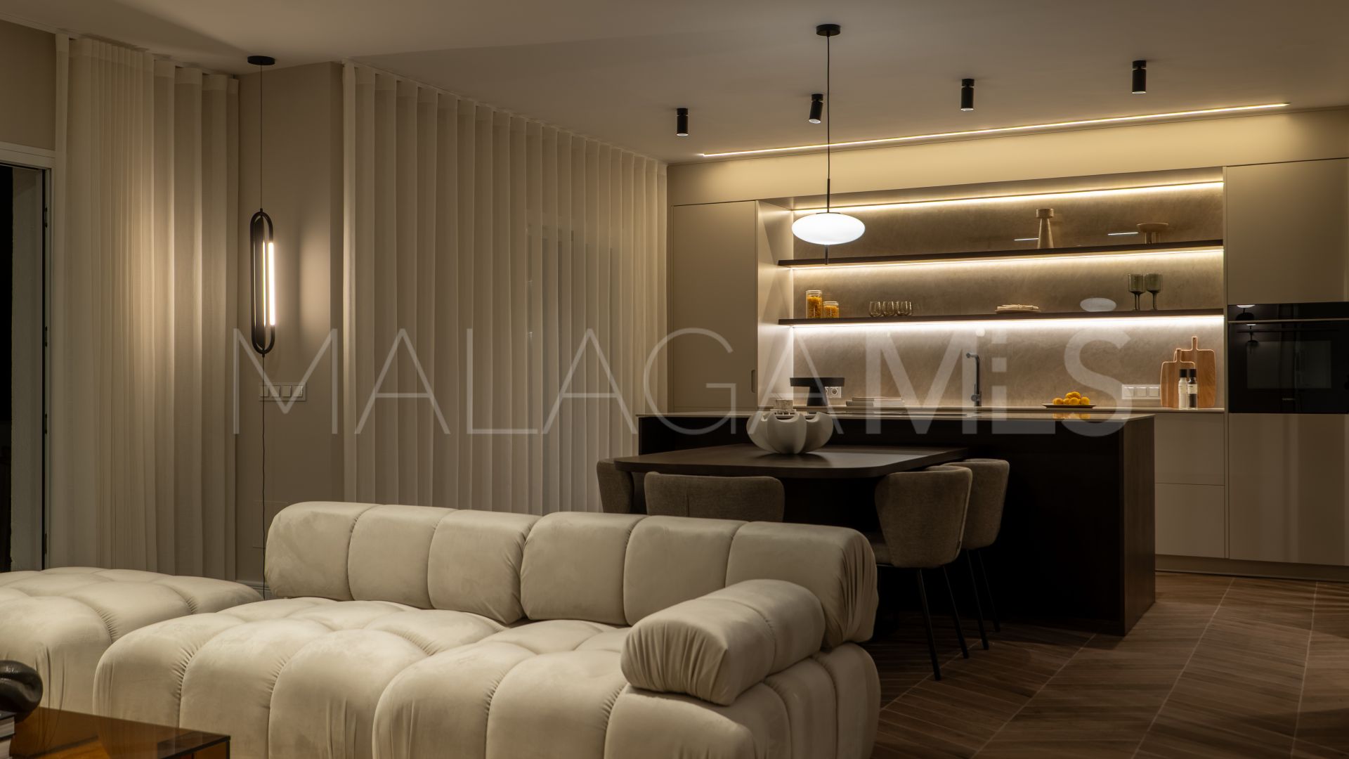 For sale penthouse in Los Almendros