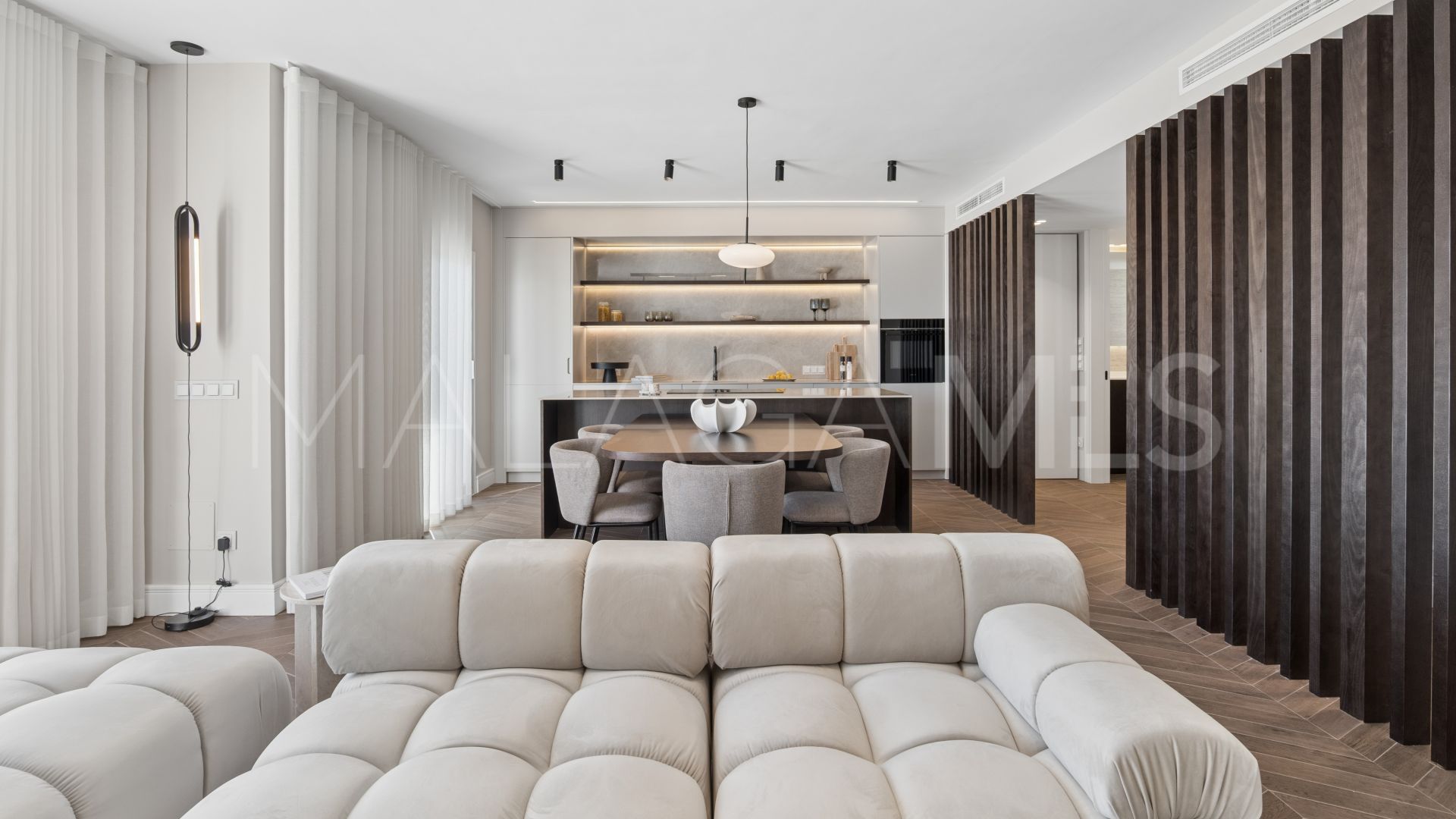 For sale penthouse in Los Almendros