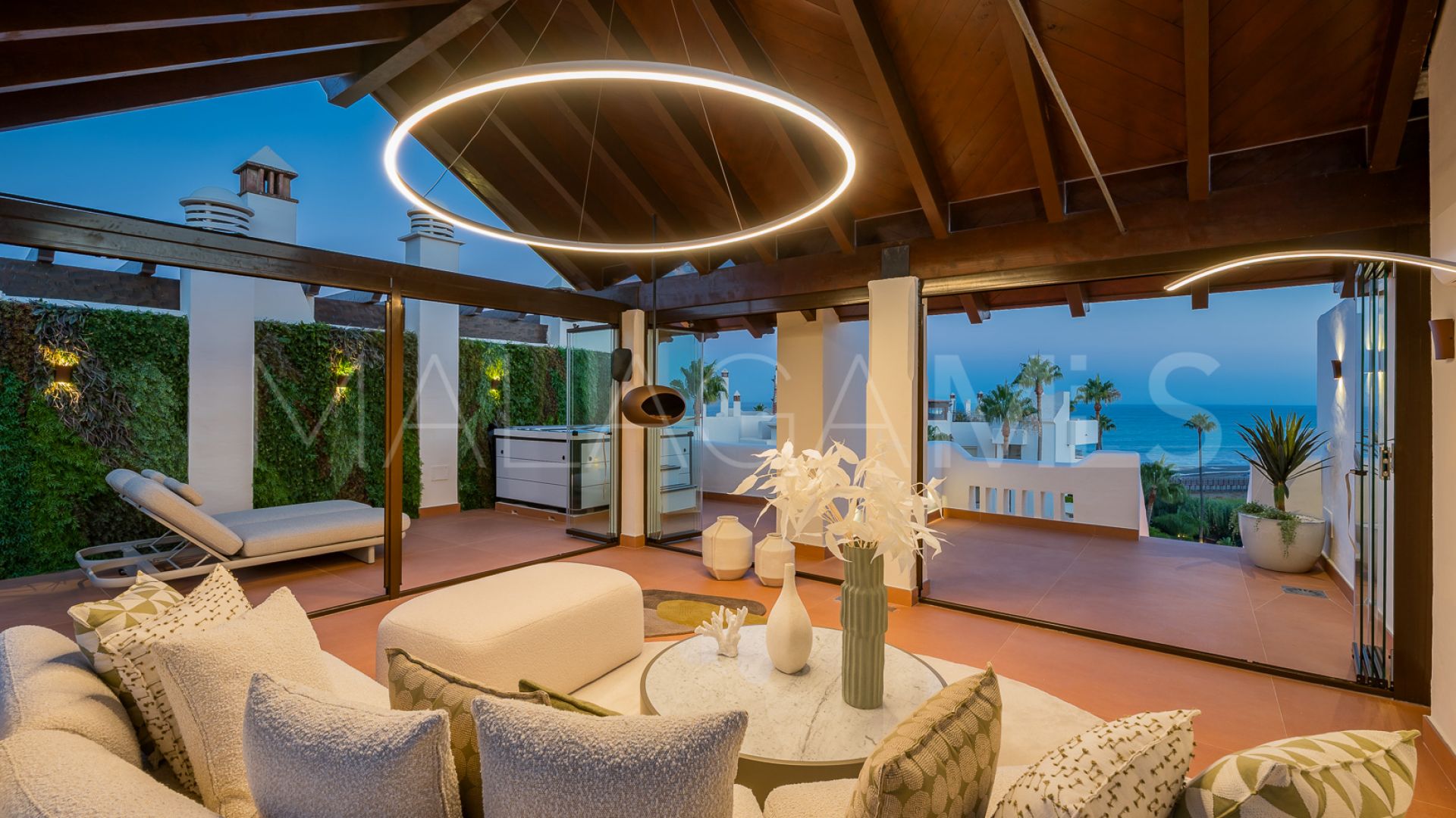 3 bedrooms penthouse for sale in Beach Side New Golden Mile