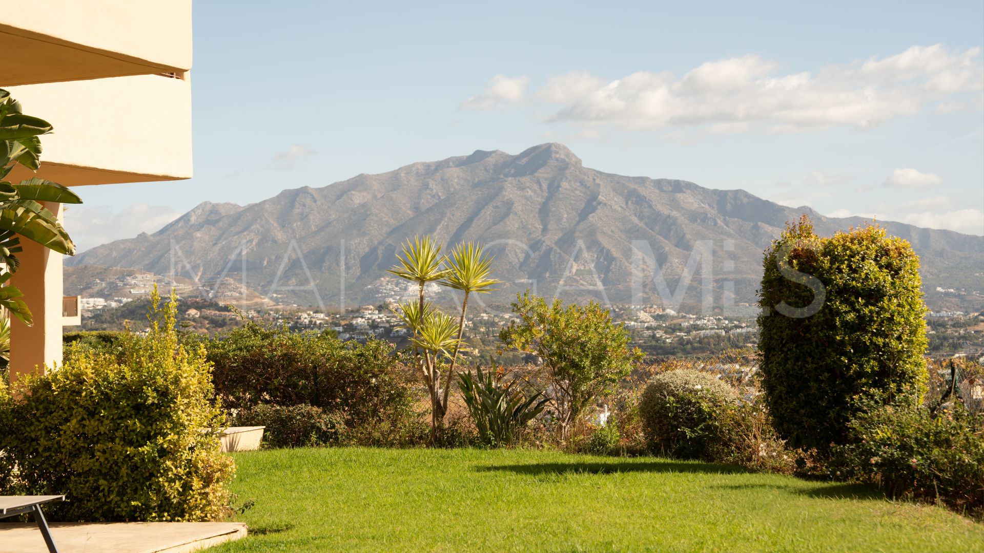 Markplanslägenhet for sale in Hacienda del Señorio de Cifuentes