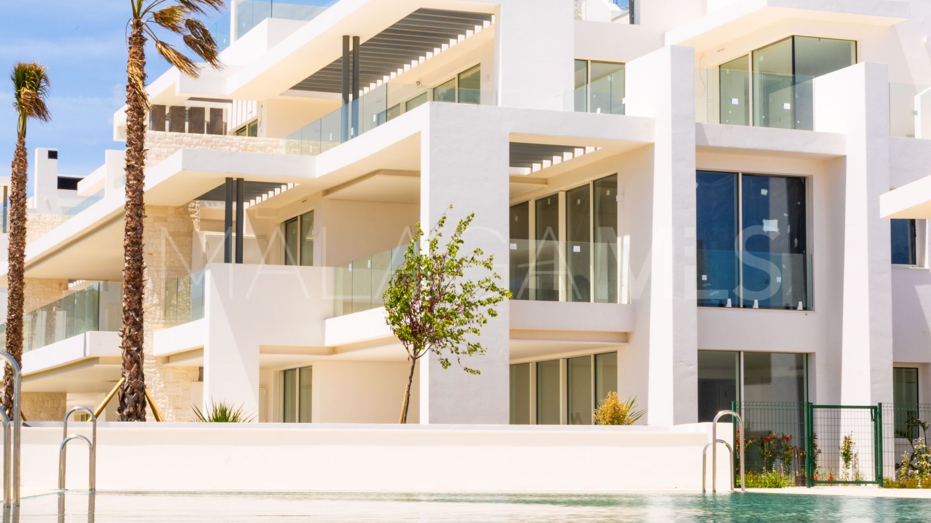 Ojen, atico duplex de 4 bedrooms a la venta