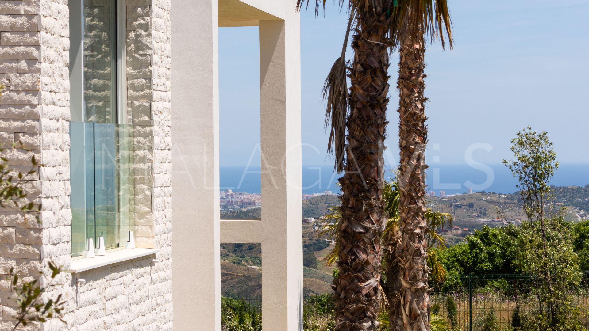 Ojen, atico duplex de 4 bedrooms a la venta