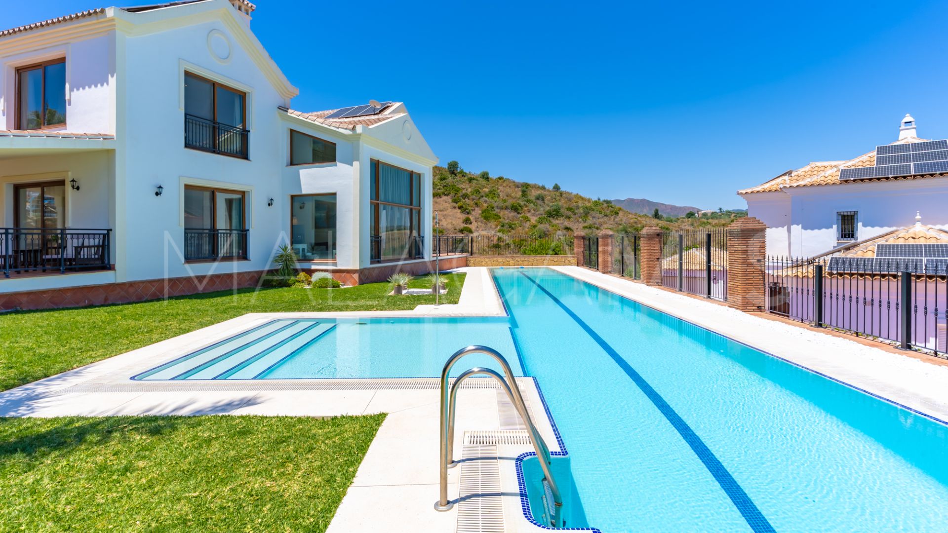 For sale La Cala Golf Resort villa with 5 bedrooms